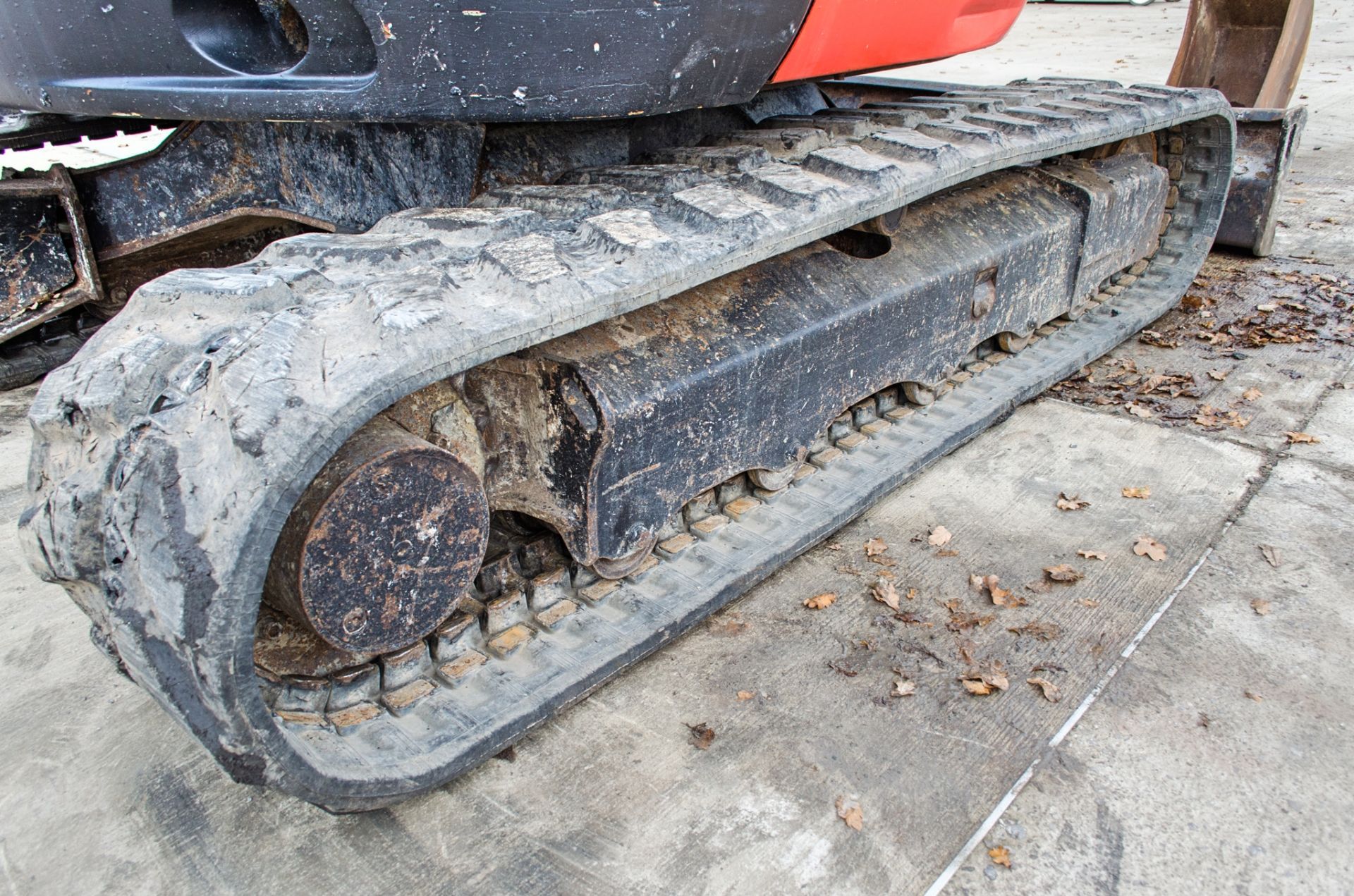 Kubota U55-4 5.5 tonne rubber tracked excavator Year: 2015 S/N: 53145 Recorded Hours: 3763 blade, - Image 9 of 22