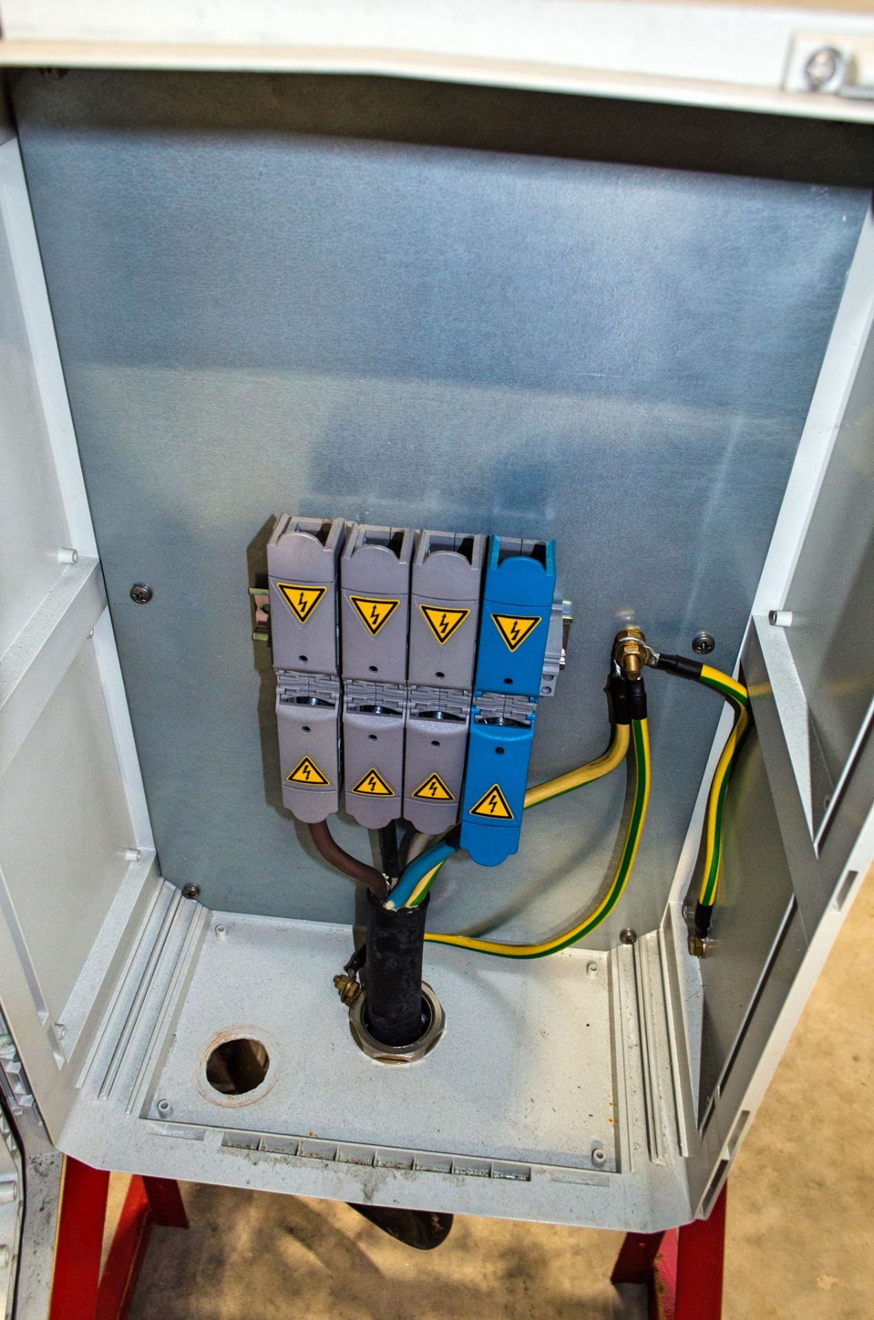 3 phase site distribution board A1120321 - Image 2 of 2