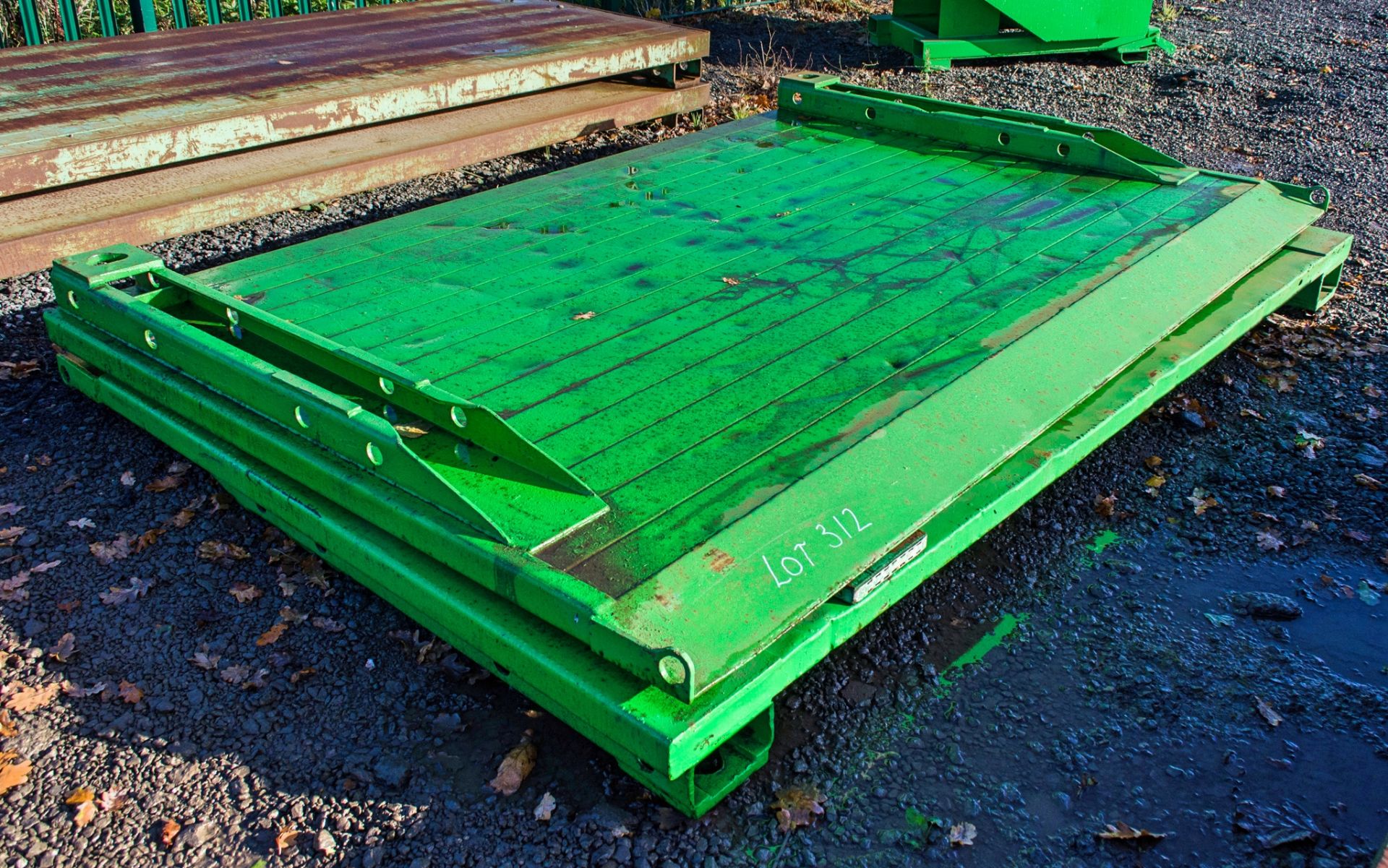 3 metre x 2 metre steel trench box