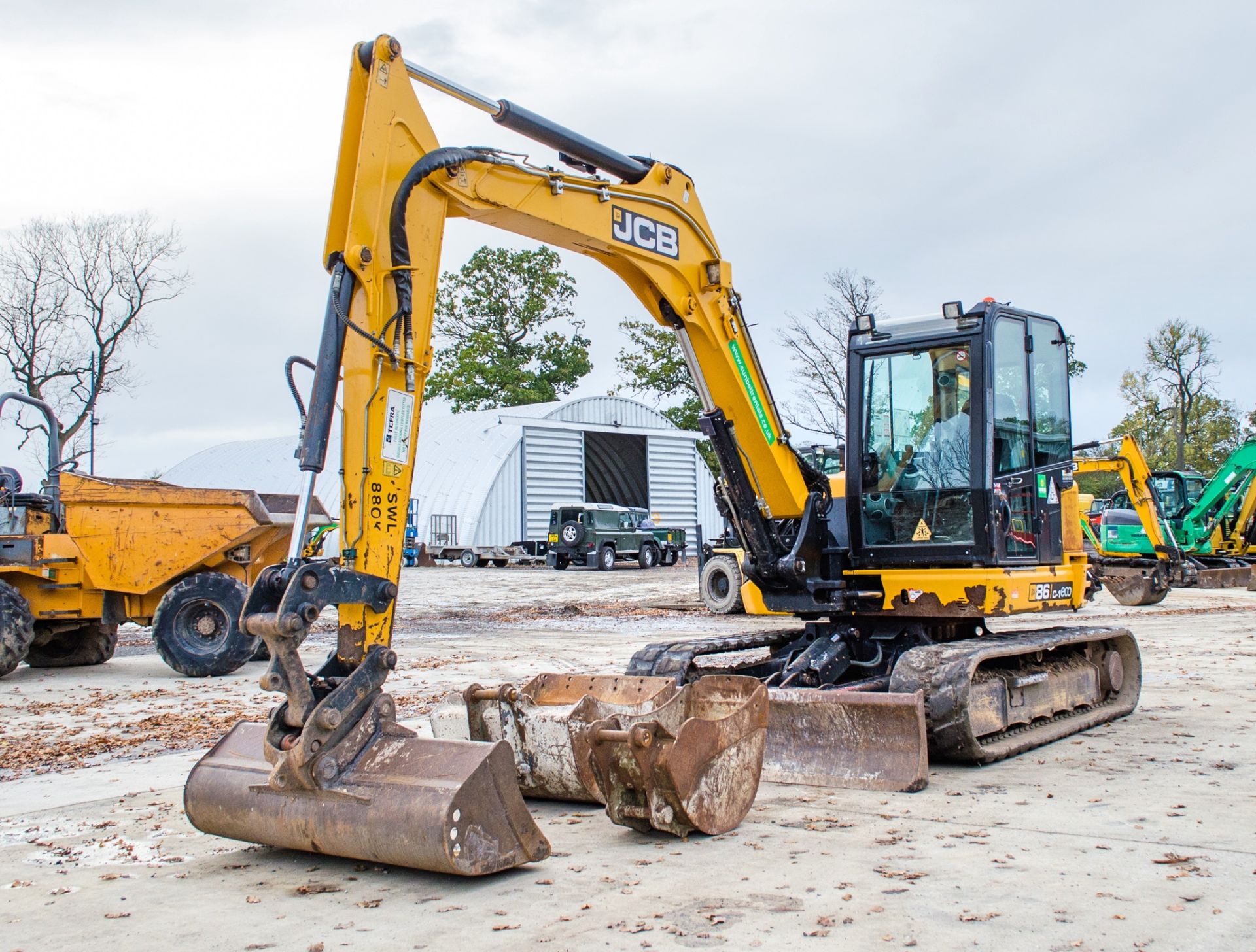 JCB 86C-1 Eco 8.5 tonne rubber tracked excavator Year: 2015 S/N: 2249986 Recorded Hours: 3918 blade,