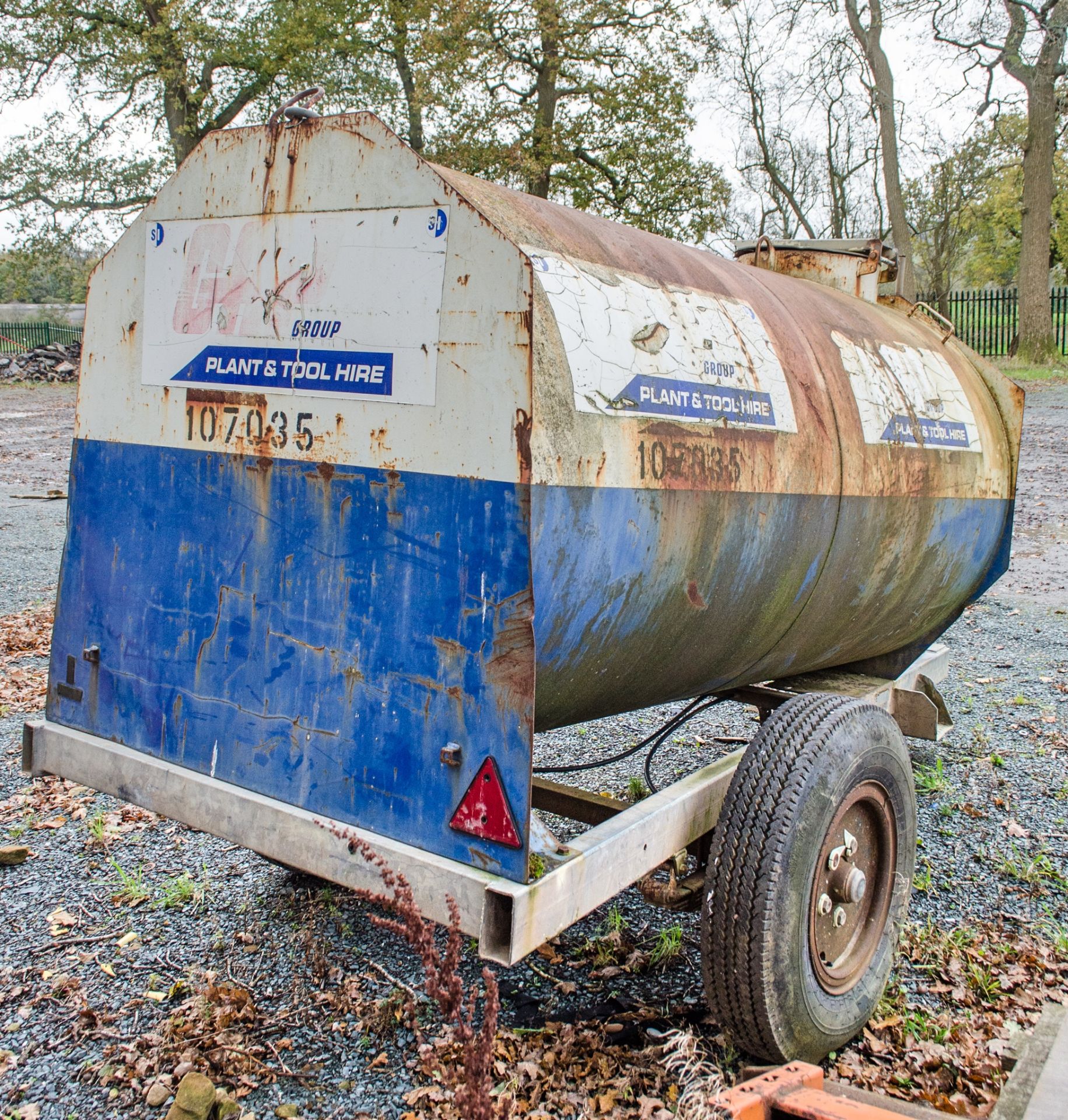 Mainway site tow bunded fuel bowser - Image 2 of 4