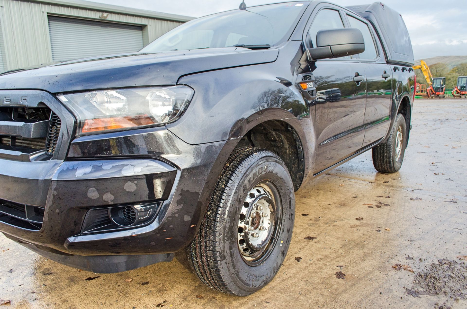 Ford Ranger 2.2 TDCI 160 XL double cab pick up (Ex MOD) VIN: 6FPPXXMJ2PHU42769 Date of Entry into - Image 10 of 33