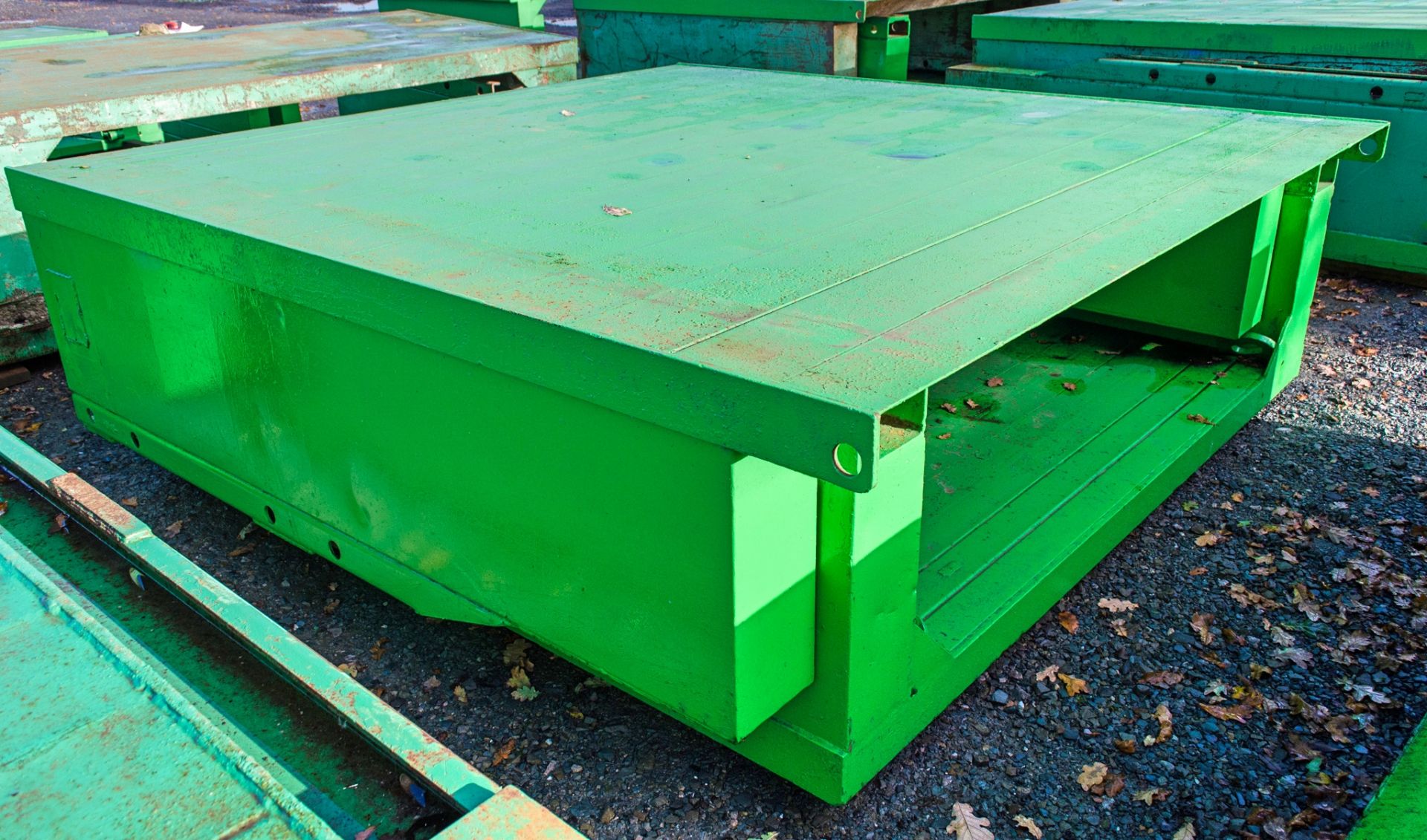 2.6 metre x 2.5 metre steel trench box - Image 2 of 2