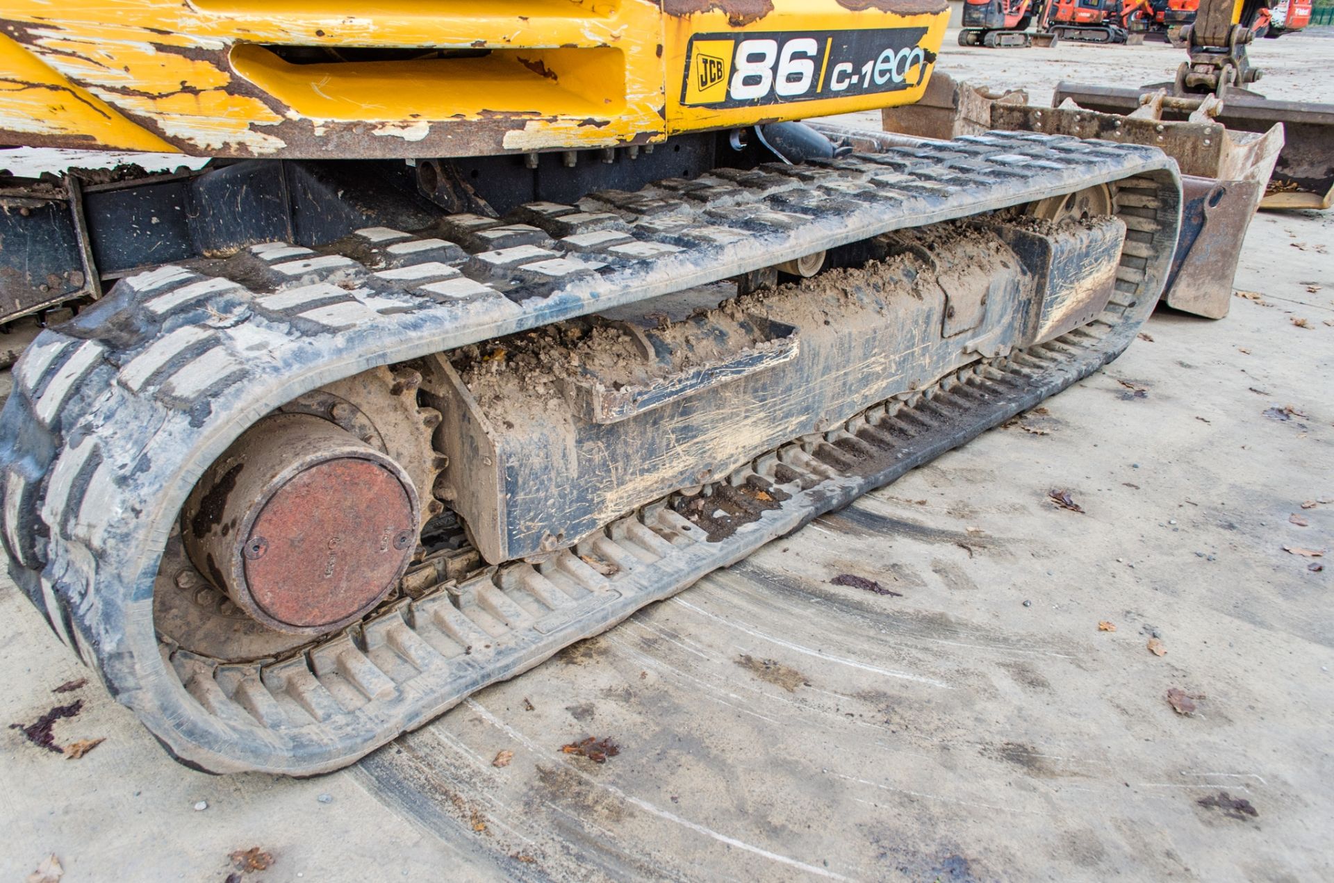 JCB 86C-1 Eco 8.5 tonne rubber tracked excavator Year: 2015 S/N: 2249986 Recorded Hours: 3918 blade, - Image 9 of 23