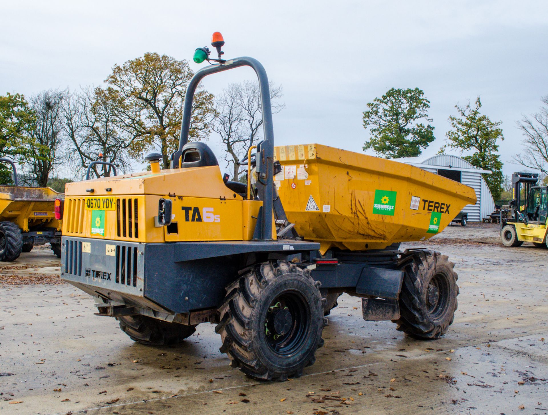 Terex TA6s 6 tonne swivel skip dumper  Year: 2014 S/N: 5592 Recorded Hours: 2249 A635117 - Image 3 of 23