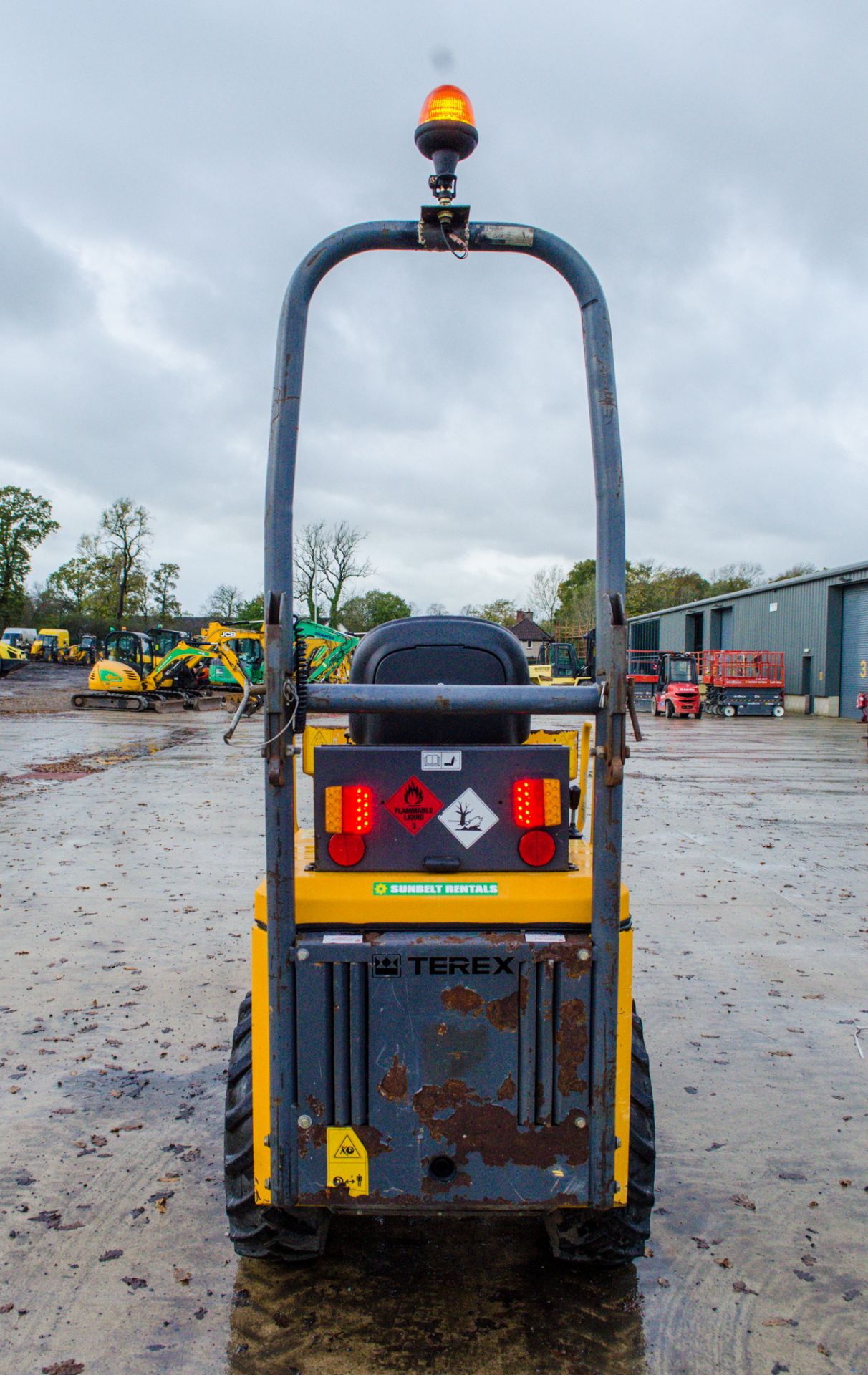 Terex TA1EH 1 tonne hi-tip dumper Year: 2014 S/N: 2064 Recorded Hours: 1213 A641656 - Image 6 of 21