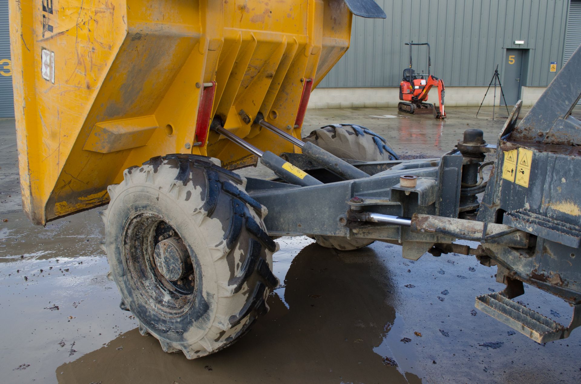 Terex TA6 6 tonne straight skip dumper Year: 2014 S/N: 4PT5411 Recorded Hours: 645 D1852 - Bild 16 aus 20