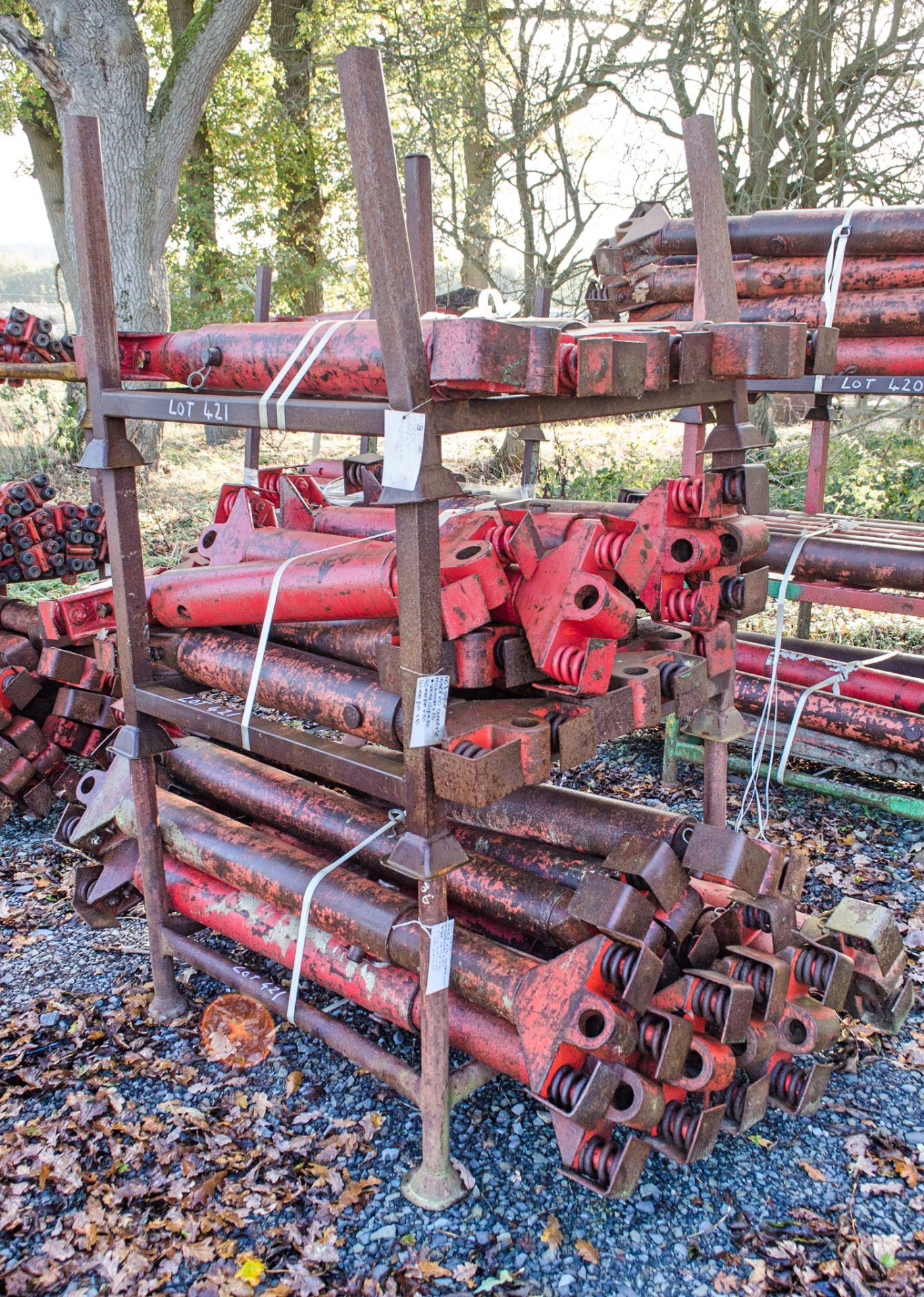 3 - stillage's of sprung trench box struts