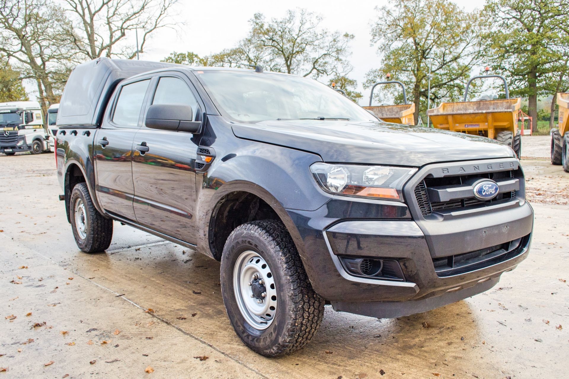 Ford Ranger 2.2 TDCI 160 XL double cab pick up (Ex MOD) VIN: 6FPPXXMJ2PHU42742 Date of Entry into - Image 2 of 32