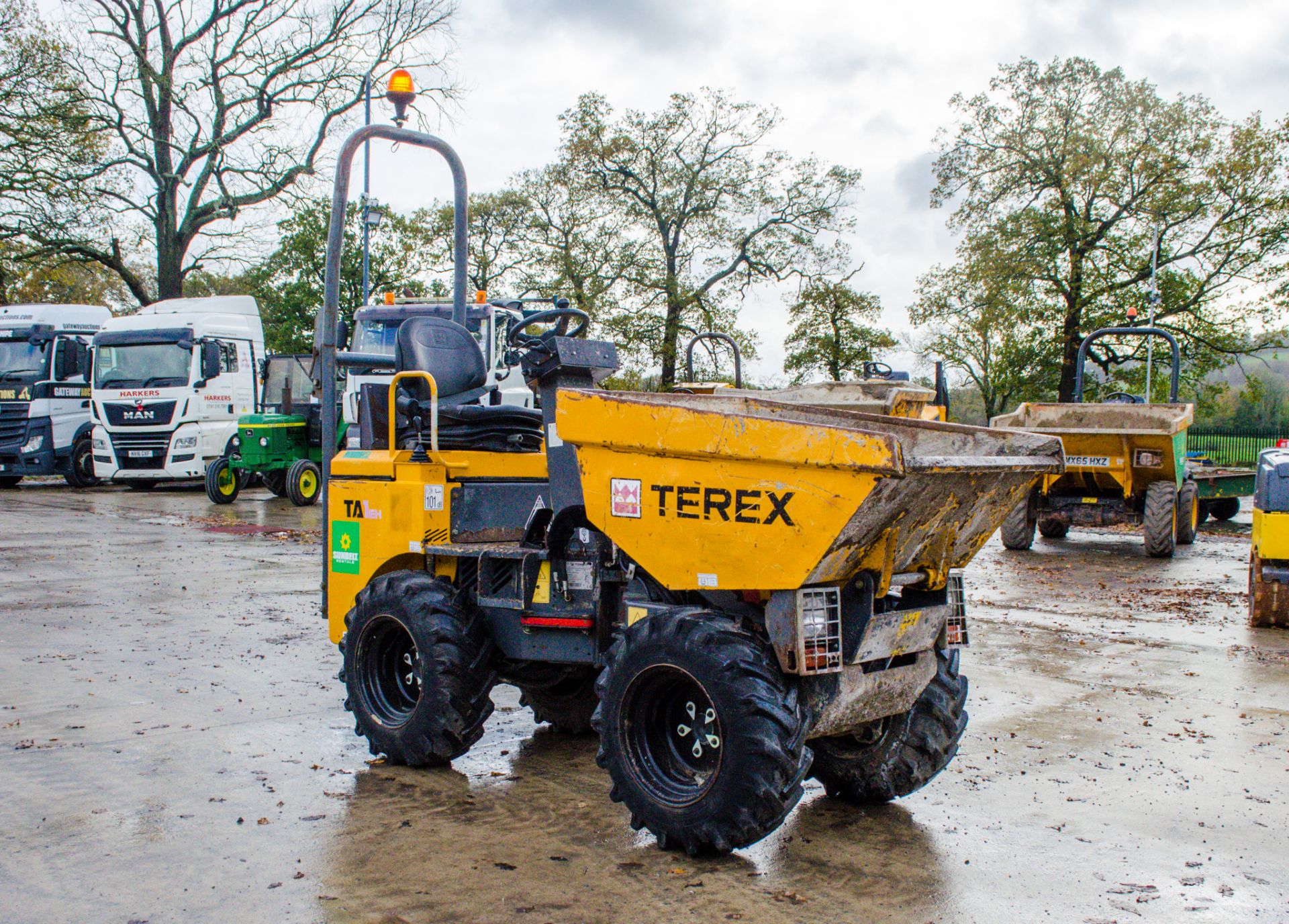 Terex TA1EH 1 tonne hi-tip dumper Year: 2014 S/N: 2064 Recorded Hours: 1213 A641656 - Image 2 of 21