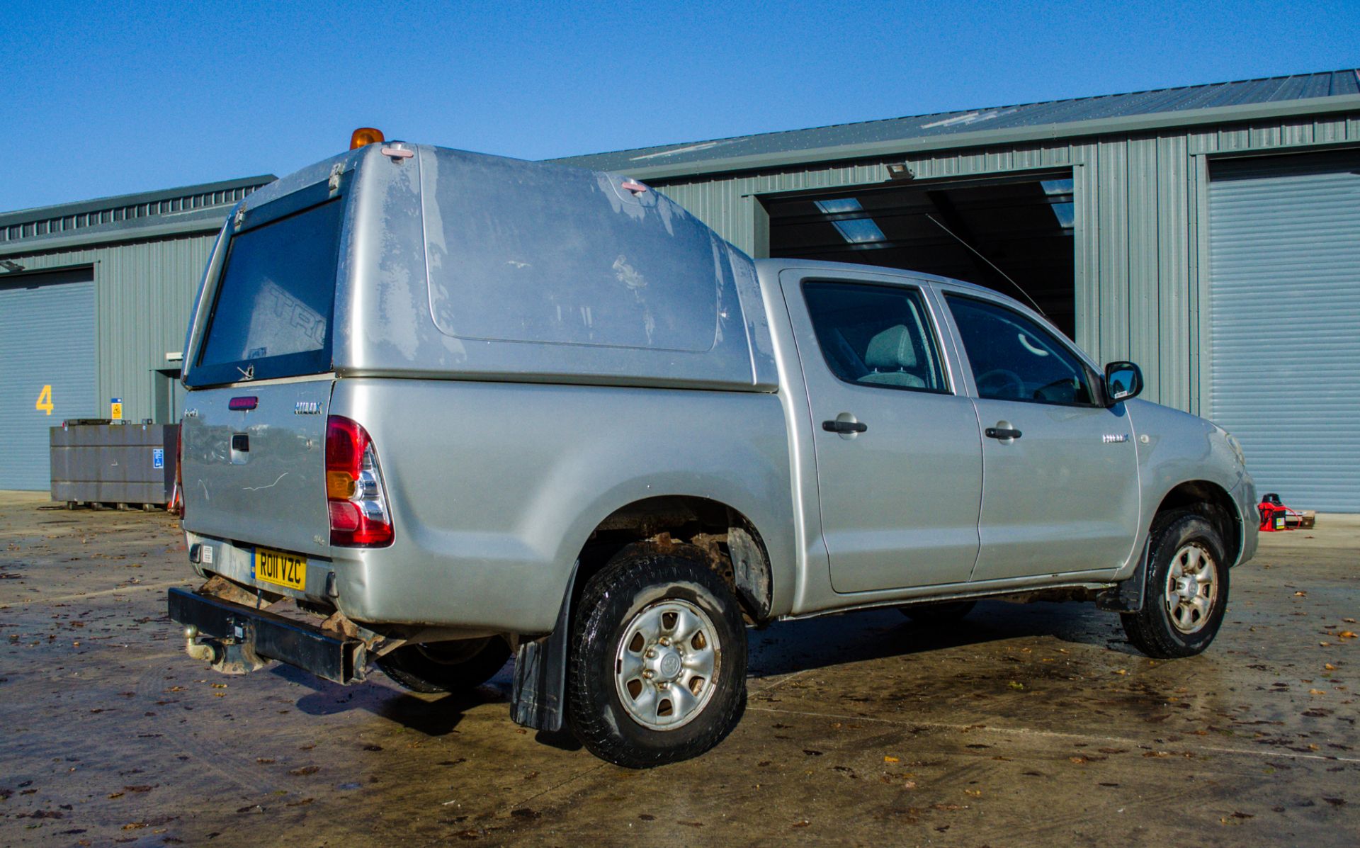 Toyota Hilux 2.5 D-4D 144 HL2 4wd double cab pick up Registration Number: R011 VZC Date of - Image 4 of 29