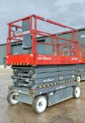 Skyjack SJIII 4632 battery electric scissor lift access platform Year: 2014 S/N: 70018439 HYP303