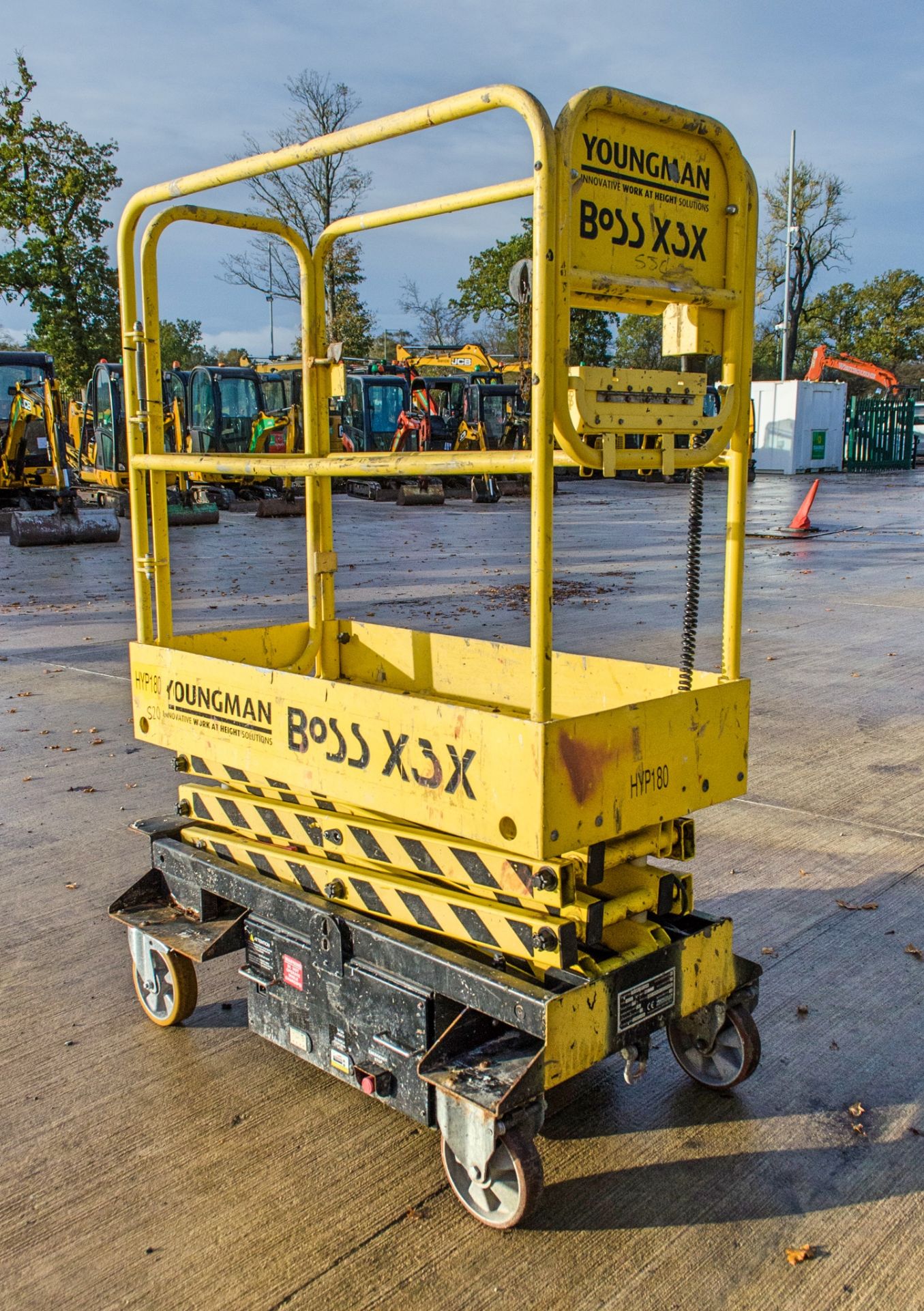 Youngman Boss X3X push around electric access platform Year: 2010 S/N: 31147 HYP180 - Image 2 of 8