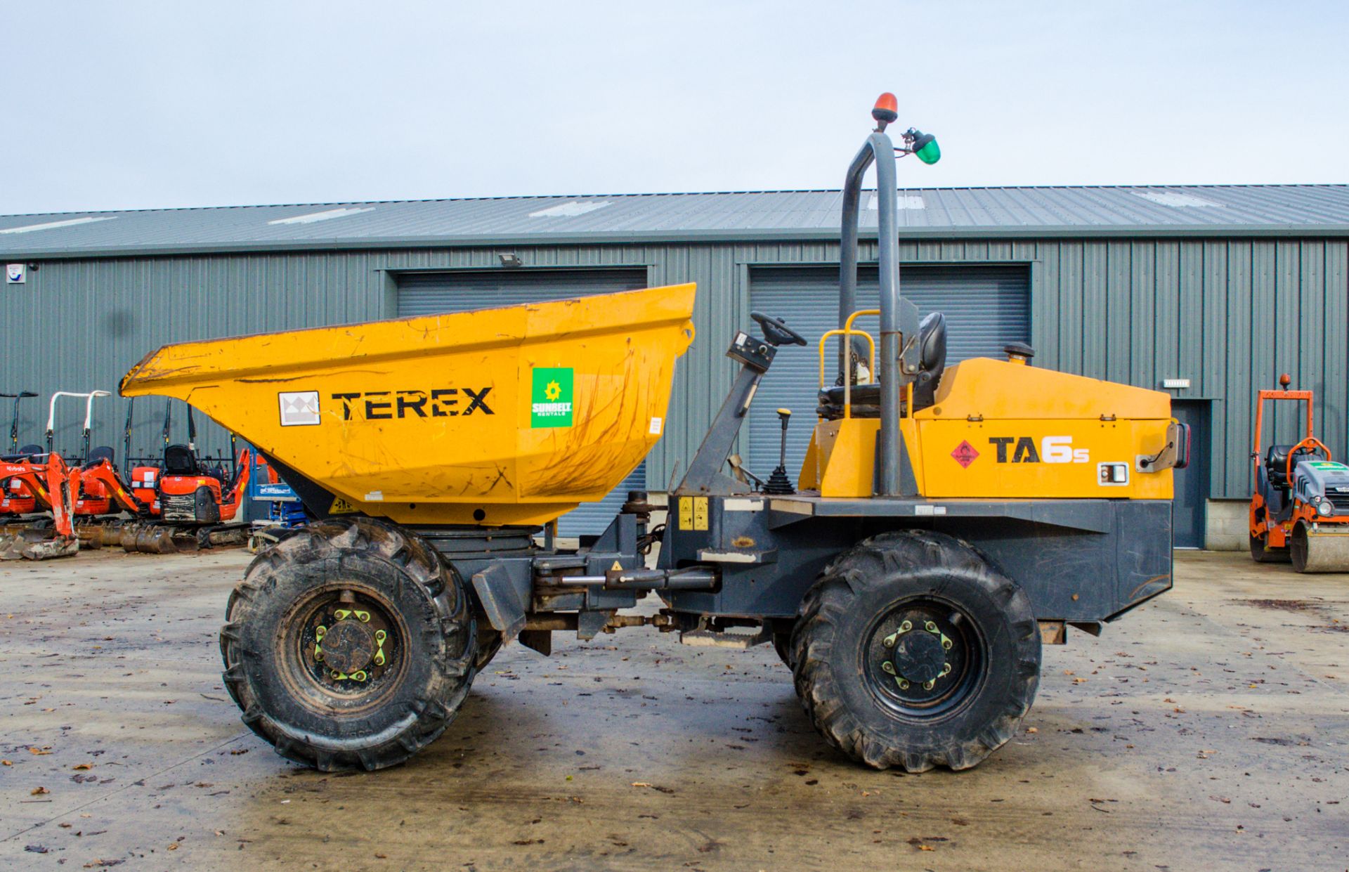 Terex TA6s 6 tonne swivel skip dumper  Year: 2014 S/N: 5592 Recorded Hours: 2249 A635117 - Image 8 of 23