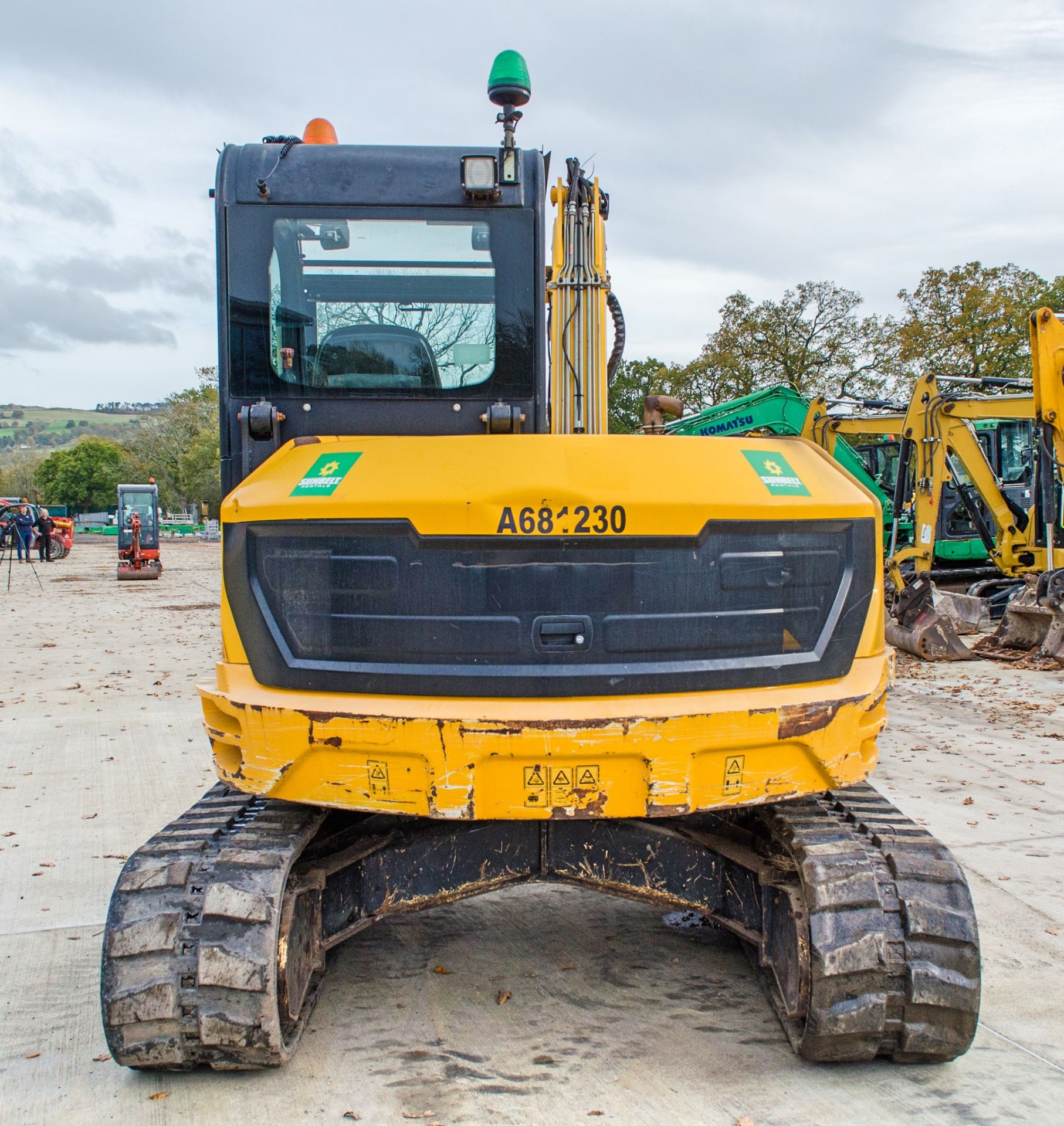 JCB 86C-1 Eco 8.5 tonne rubber tracked excavator Year: 2015 S/N: 2249996 Recorded Hours: 3694 blade, - Image 6 of 23