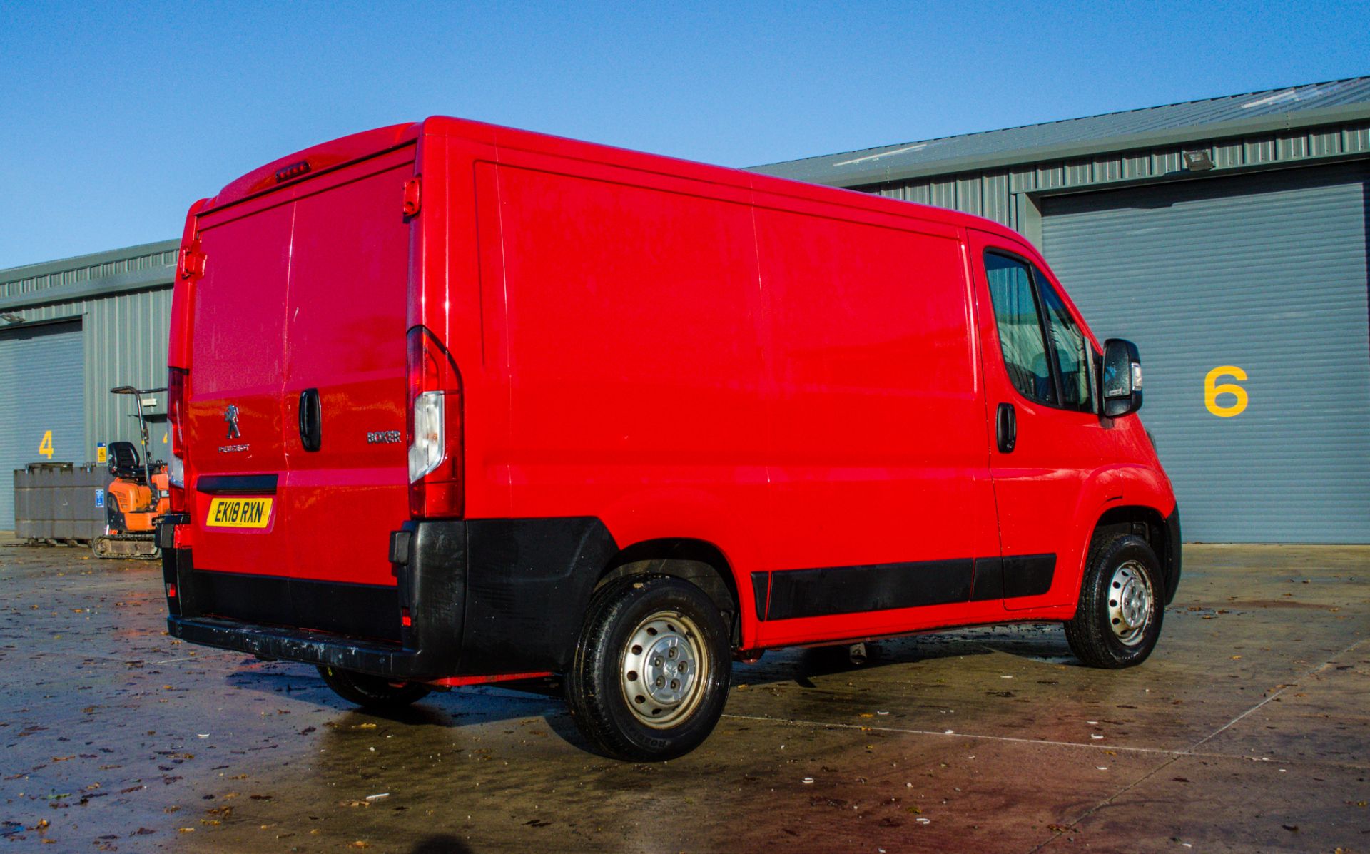 Peugeot Boxer 333 2.0 blue HDI L1 H1 Professional panel van Registration Number: EK18 RXN Date of - Image 4 of 27