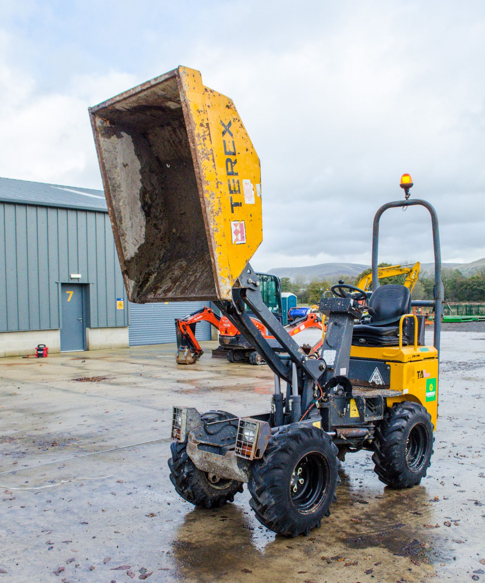 Terex TA1EH 1 tonne hi-tip dumper Year: 2014 S/N: 2064 Recorded Hours: 1213 A641656 - Image 13 of 21