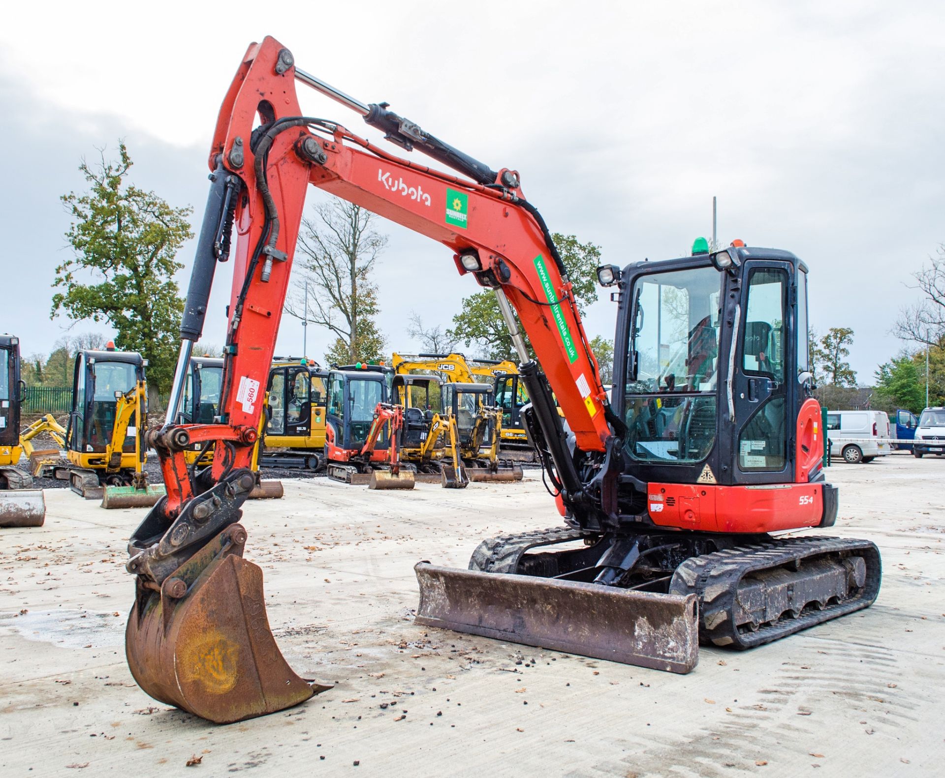 Kubota U55-4 5.5 tonne rubber tracked excavator Year: 2015 S/N: 53145 Recorded Hours: 3763 blade,