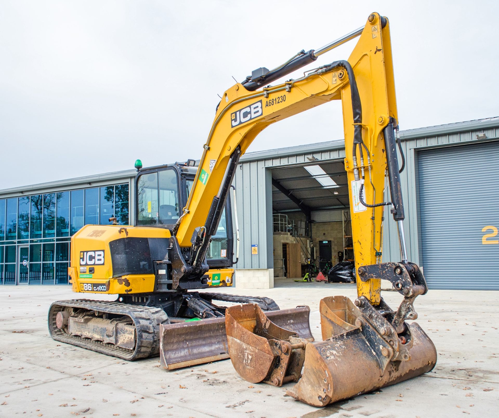 JCB 86C-1 Eco 8.5 tonne rubber tracked excavator Year: 2015 S/N: 2249996 Recorded Hours: 3694 blade, - Image 2 of 23