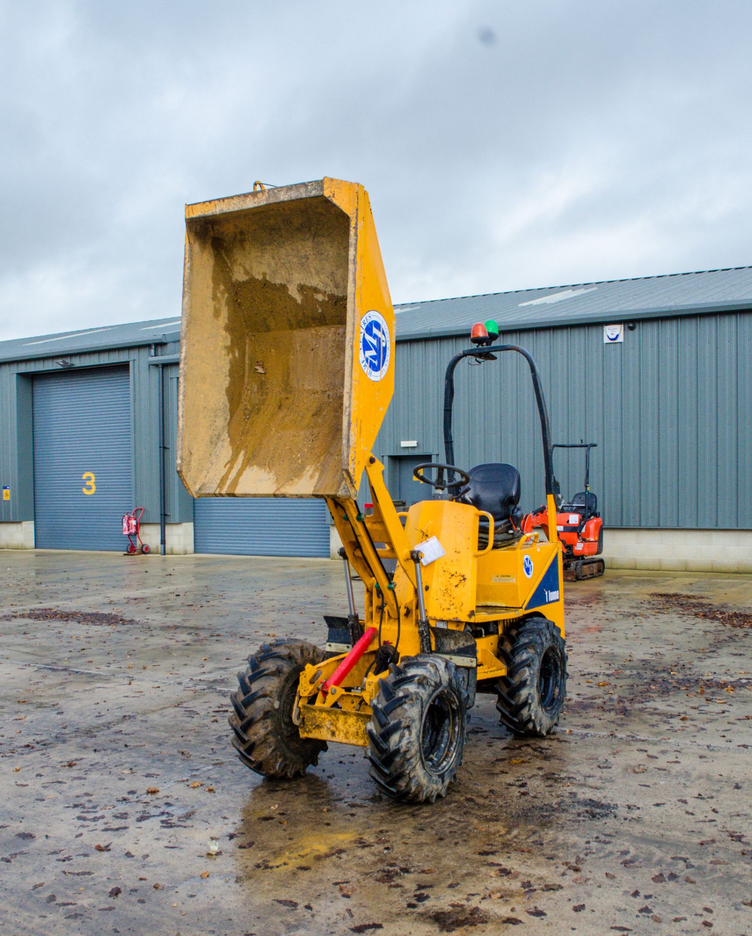 Thwaites 1 tonne hi-tip dumper Year: 2014 S/N: 17D778 Recorded Hours: 1212 3241543 - Image 13 of 21