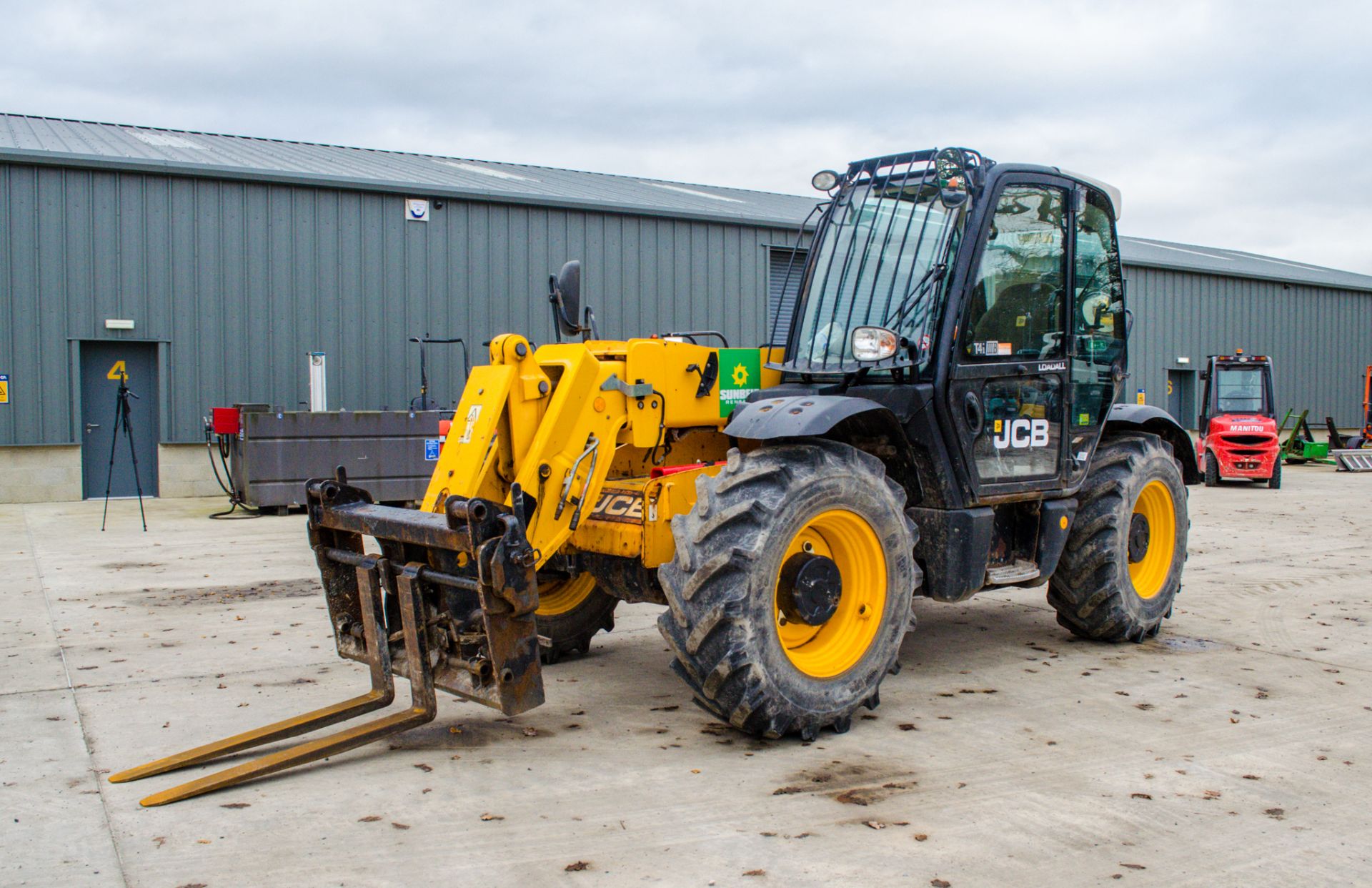 JCB 531-70 7 metre telescopic handler Year: 2014 S/N: 2340295 Recorded Hours: 2113 A634469