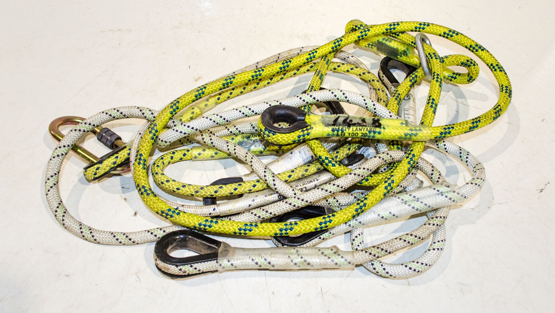 5 - Universal safety lanyards