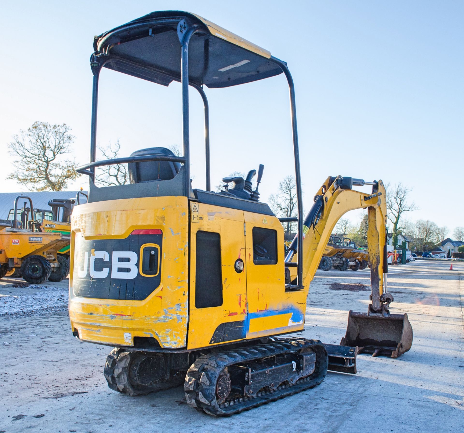 JCB 15C-2 1.5 tonne rubber tracked mini excavator Year: 2018 S/N: 2709988 Recorded hours: 954 Blade, - Image 3 of 21