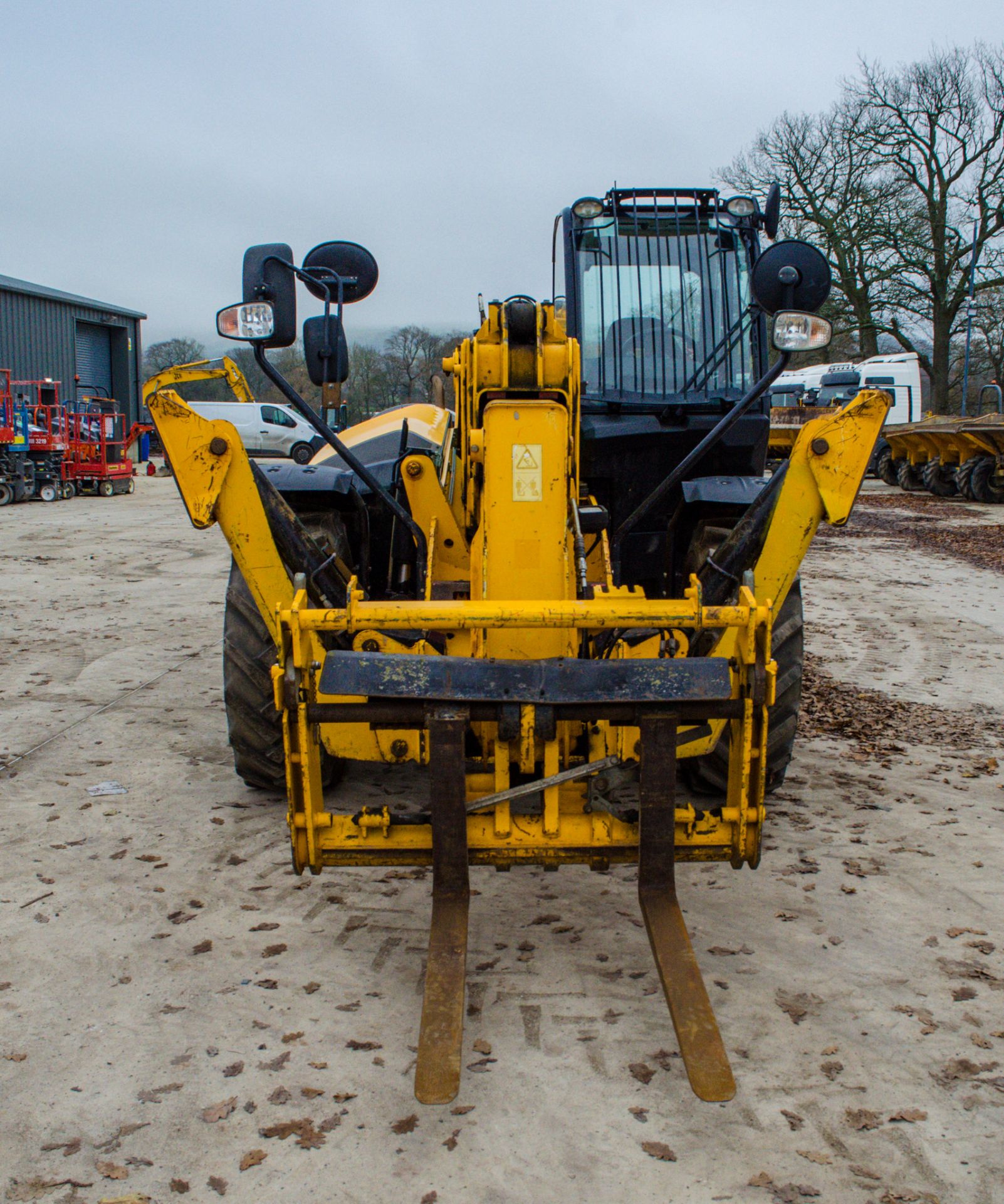 JCB 540-170 17 metre telescopic handler Year: 2014 S/N: 02340356 Recorded Hours: 4444 ** Boom - Image 5 of 21