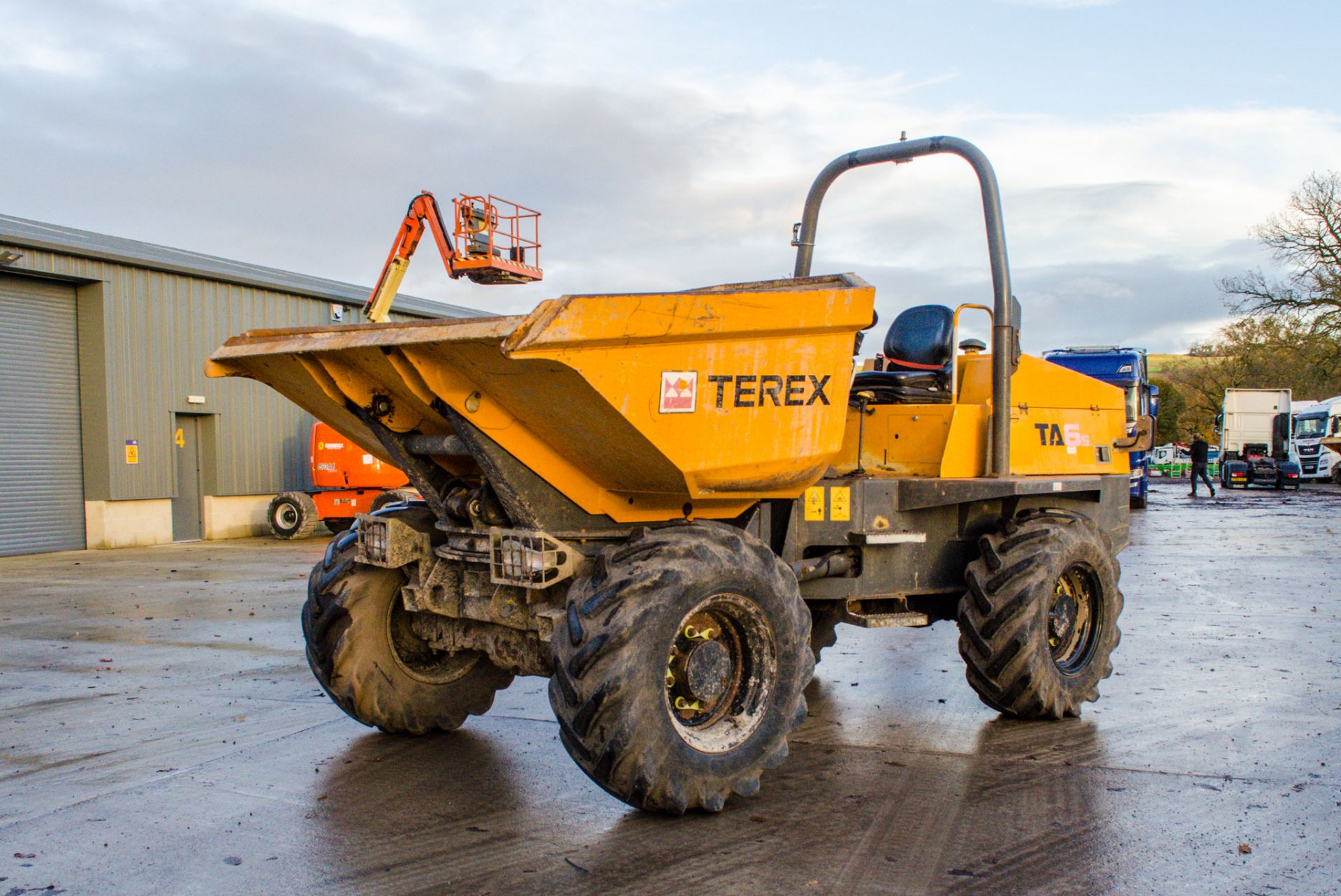 Terex TA6s 6 tonne swivel skip dumper  Year: 2014 S/N: PJ5719 Recorded Hours: 3652 A635129