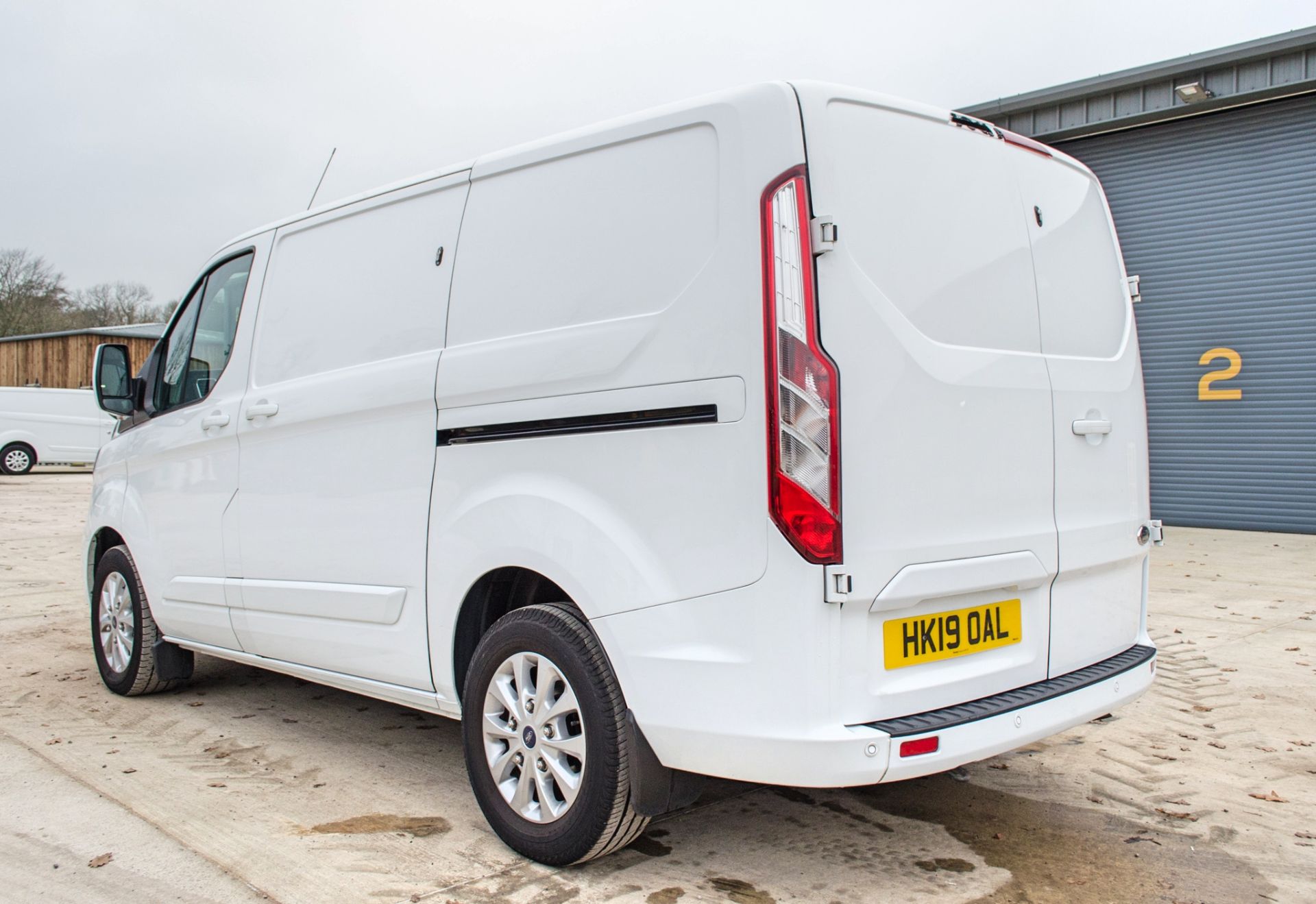 Ford Transit Custom Limited 300 TDCI 170 L1H1 panel van 6 speed manual panel van Registration - Image 4 of 29