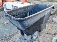 Rubbermaid plastic rubble/waste truck 1602-0136