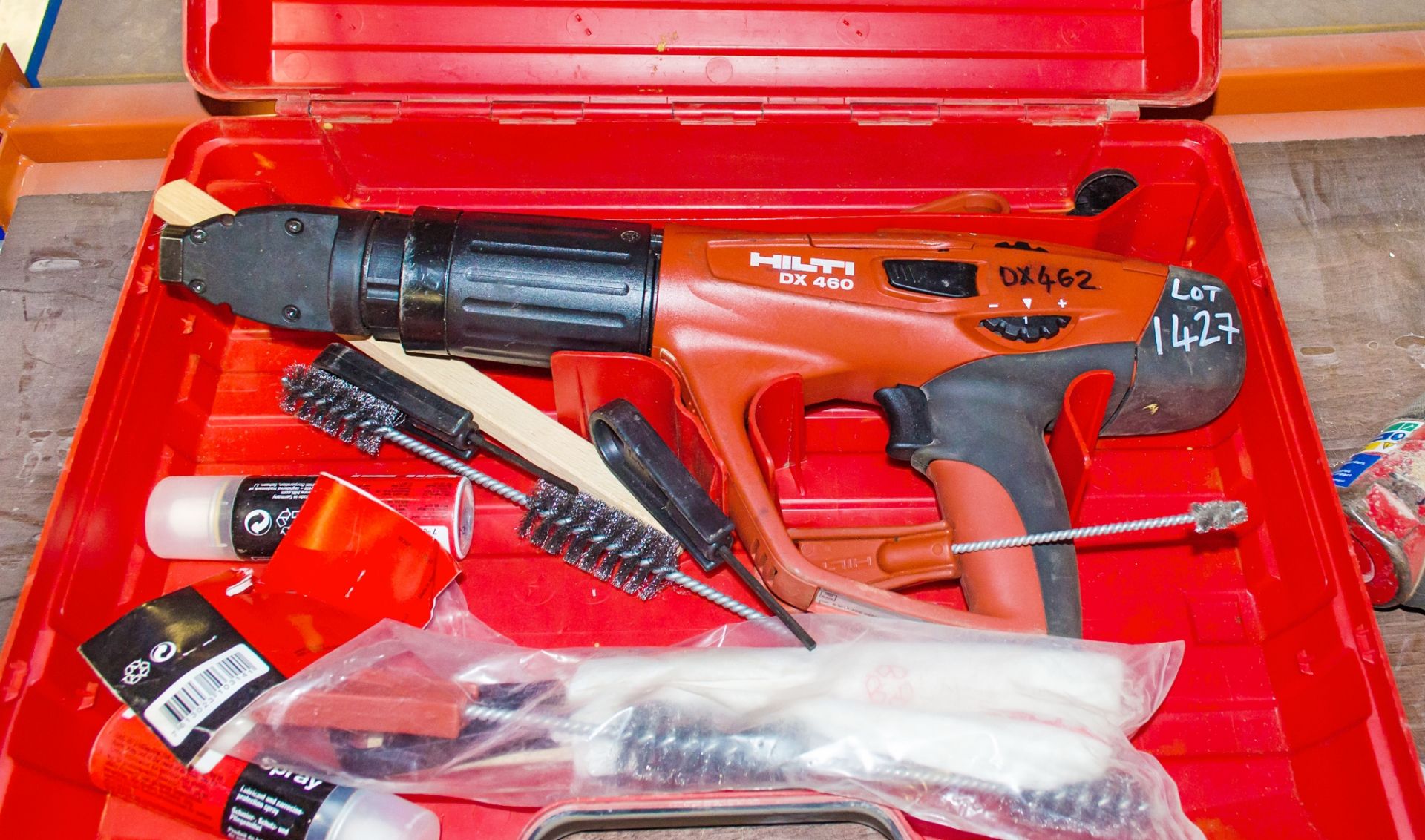 Hilti DX460 nail gun c/w carry case DX462