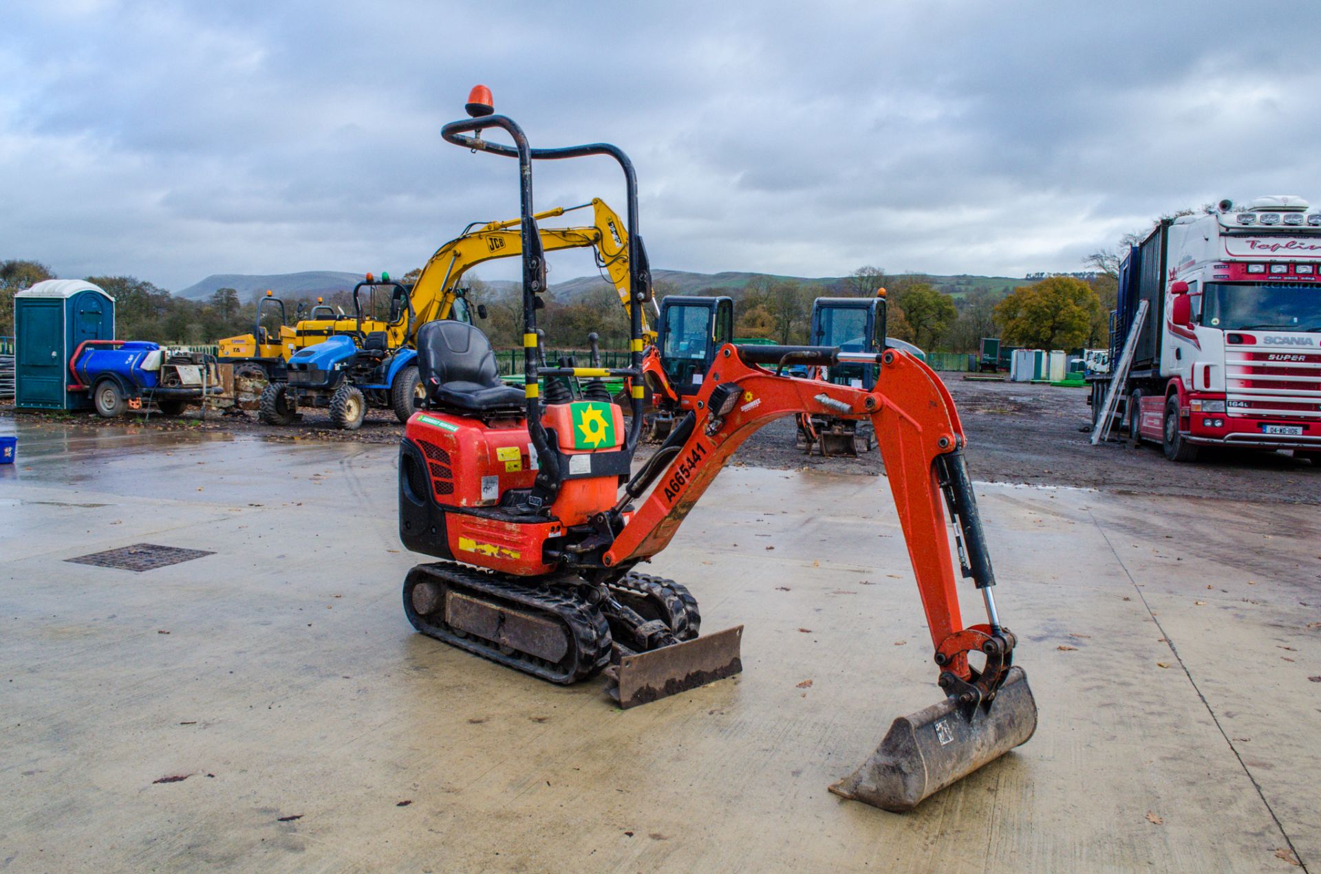 Kubota K008-3 0.8 tonne rubber tracked micro excavator Year: 2015 S/N: 26190 Recorded Hours: 1286 - Image 2 of 21