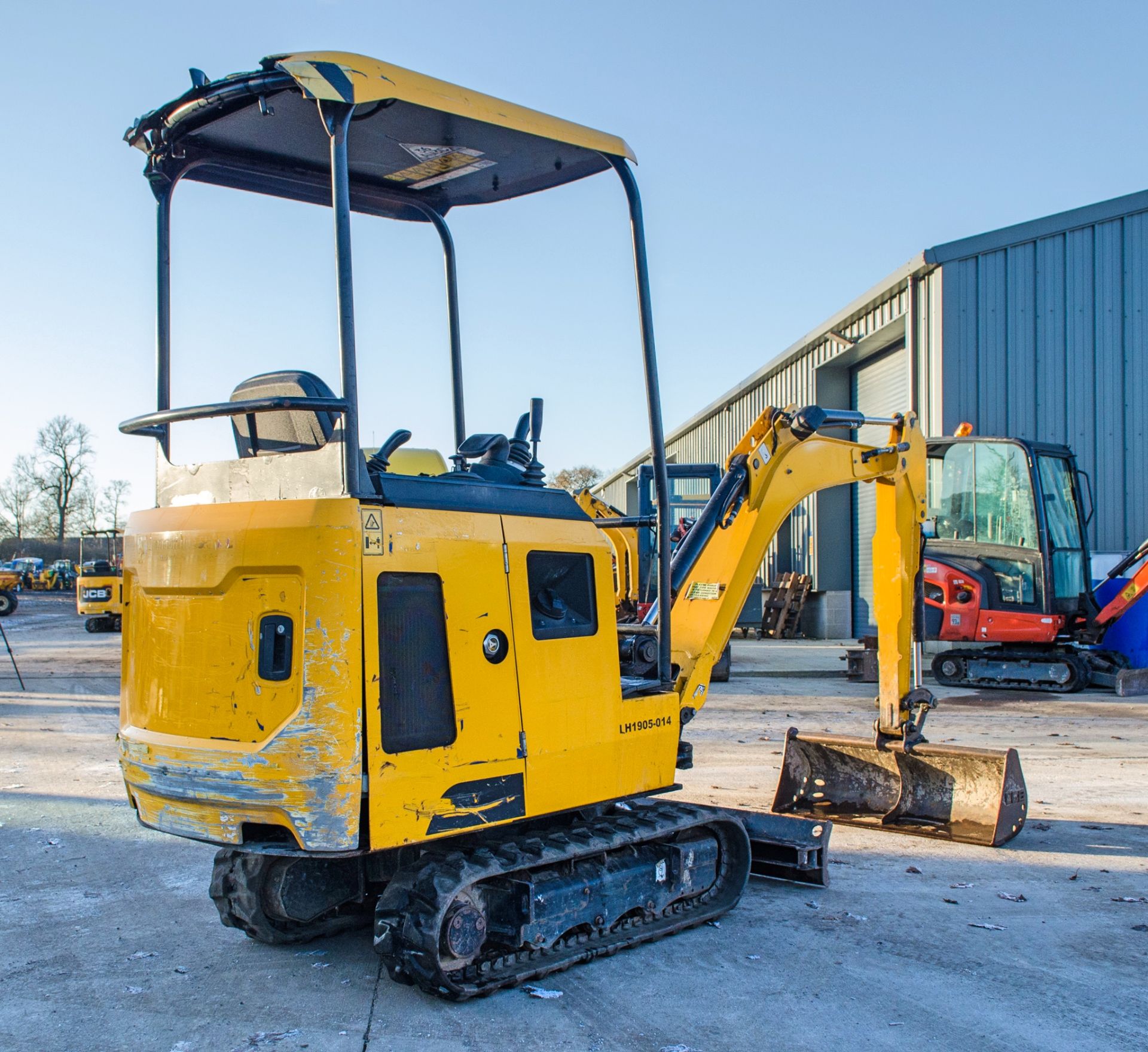 JCB 15C-2 1.5 tonne rubber tracked mini excavator Year: 2019 S/N: 2710019 Recorded hours: 927 Blade, - Image 3 of 21