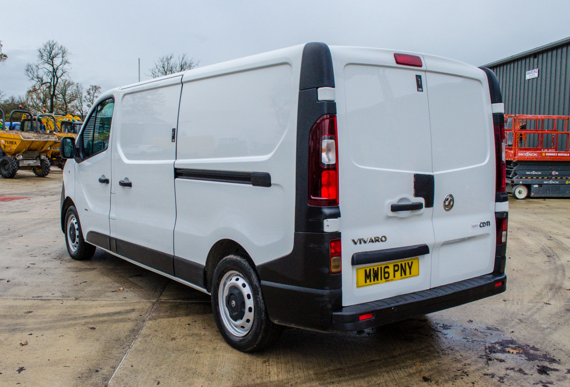 Vauxhall Vivaro 2900 cdti 1.6 diesel LWB panel van Reg No: MW16 PNY Date of Registration: 29/06/2016 - Image 4 of 27