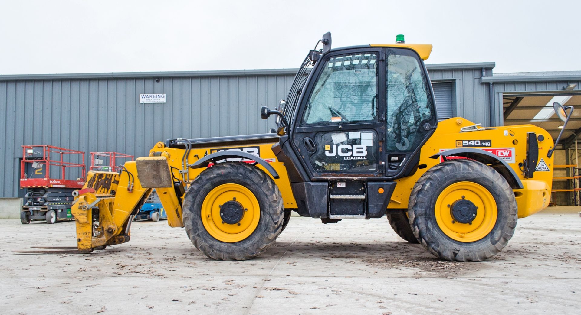 JCB 540-140 14 metre Hi-Viz telescopic handler Year: 2018 S/N: 2730059 Recorded Hours: 2613 E329275 - Image 7 of 23