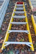 8 tread glass fibre framed step ladder 1901-LYT0979