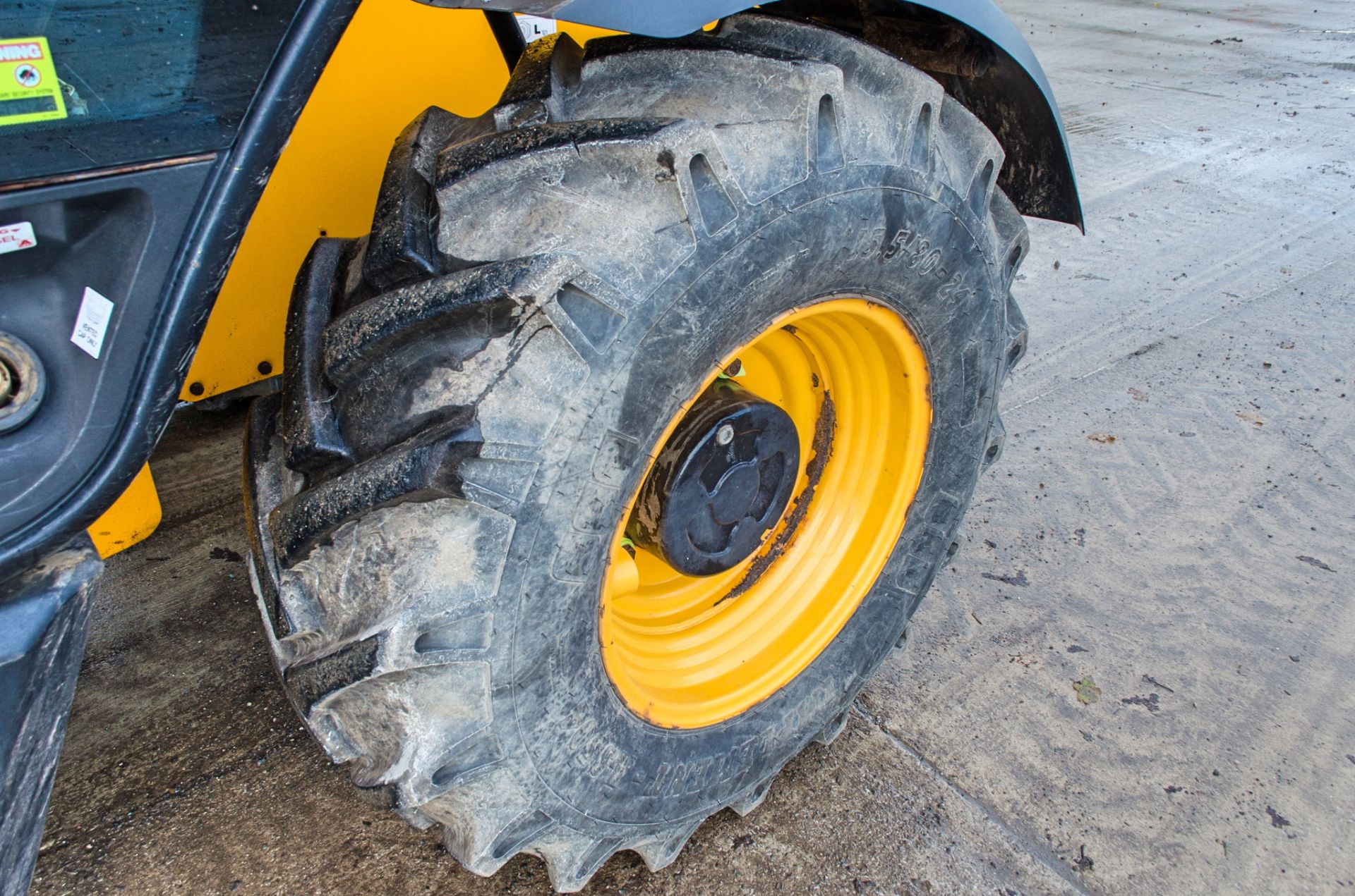 JCB 535-95 9.5 metre telescopic handler Year: 2015 S/N: 2349642 Recorded Hours: 1807 A677468 ** - Image 15 of 26