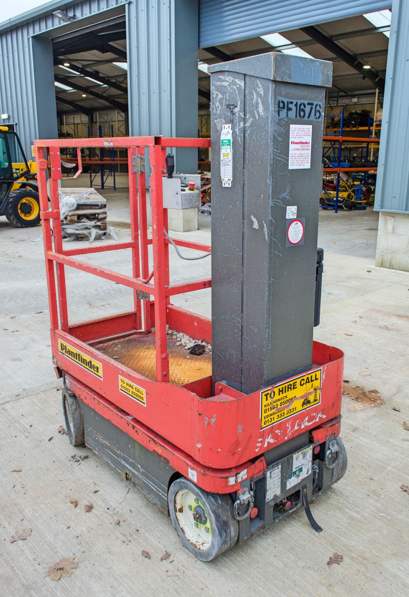 Skyjack battery electric vertical mast access platform Year: 2014 S/N: 14003546 Recorded Hours: - Image 4 of 6