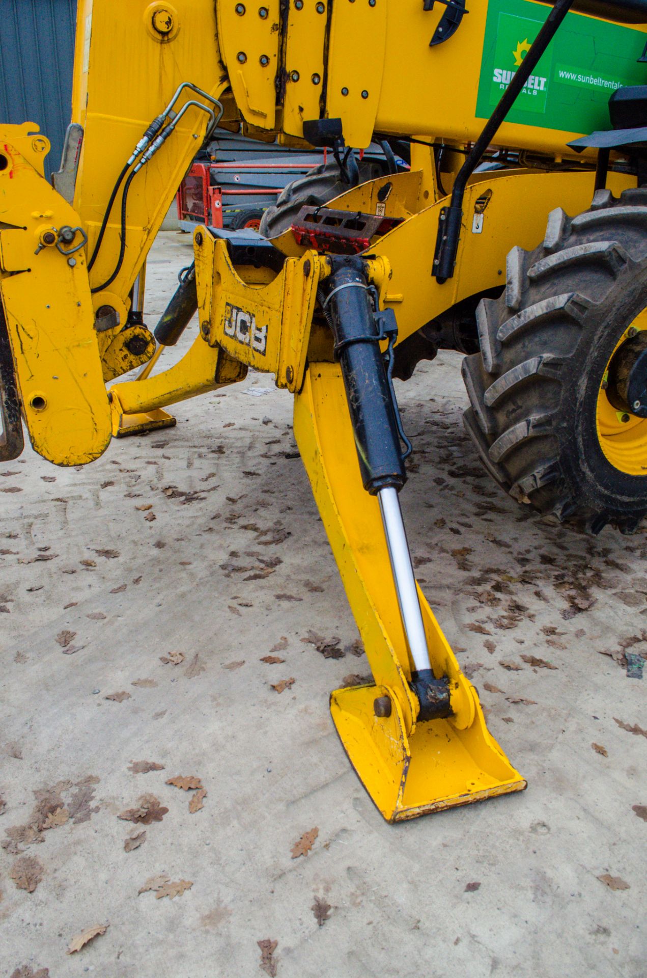 JCB 540-170 17 metre telescopic handler Year: 2014 S/N: 02340356 Recorded Hours: 4444 ** Boom - Image 14 of 21