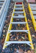 8 tread glass fibre framed step ladder 1901-LYT1688