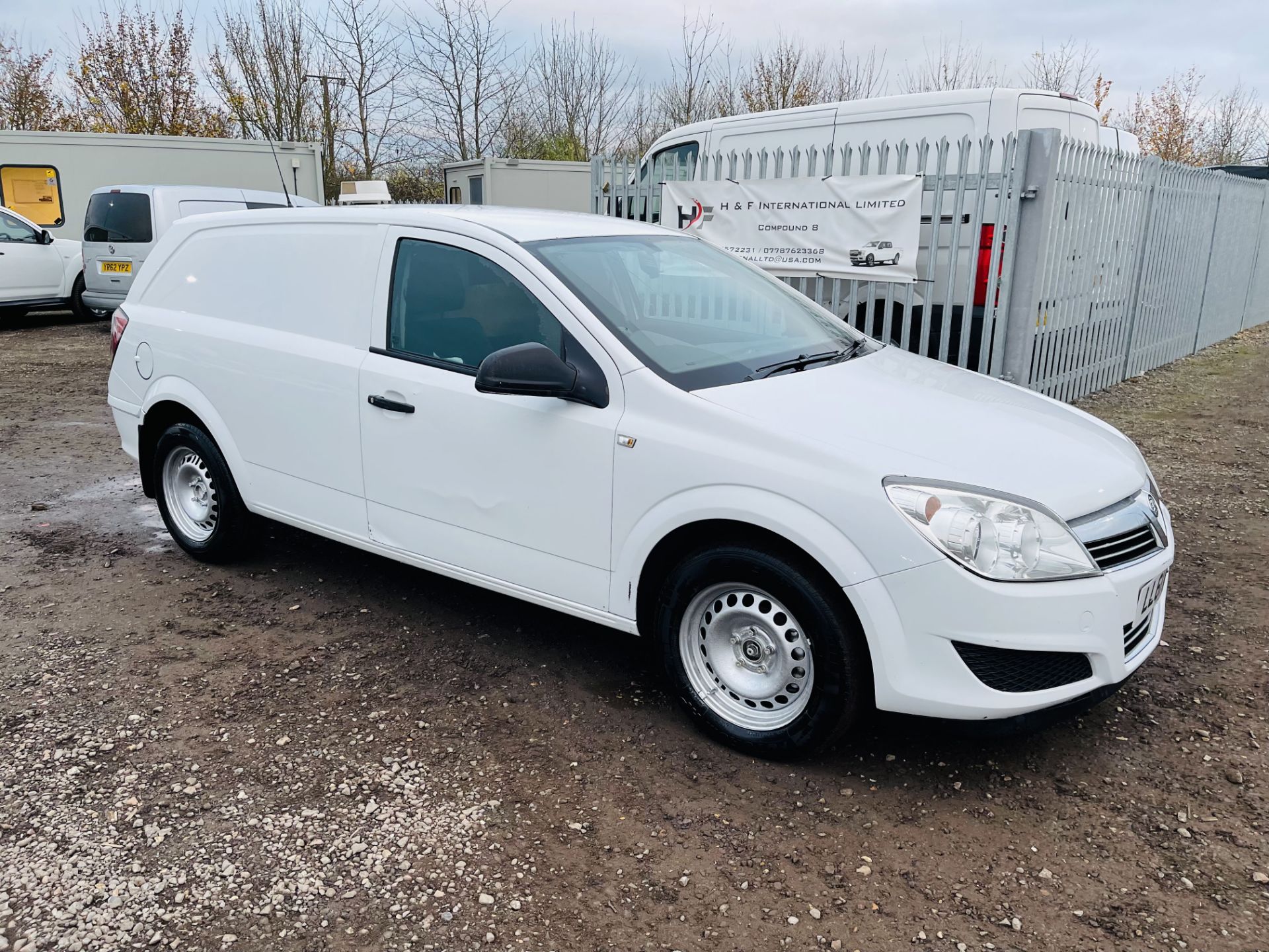 ** ON SALE ** Vauxhall Astra 1.7 CDTI 110 Eco-Flex 2012 '61 Reg' Panel Van - Sat Nav - Image 14 of 18