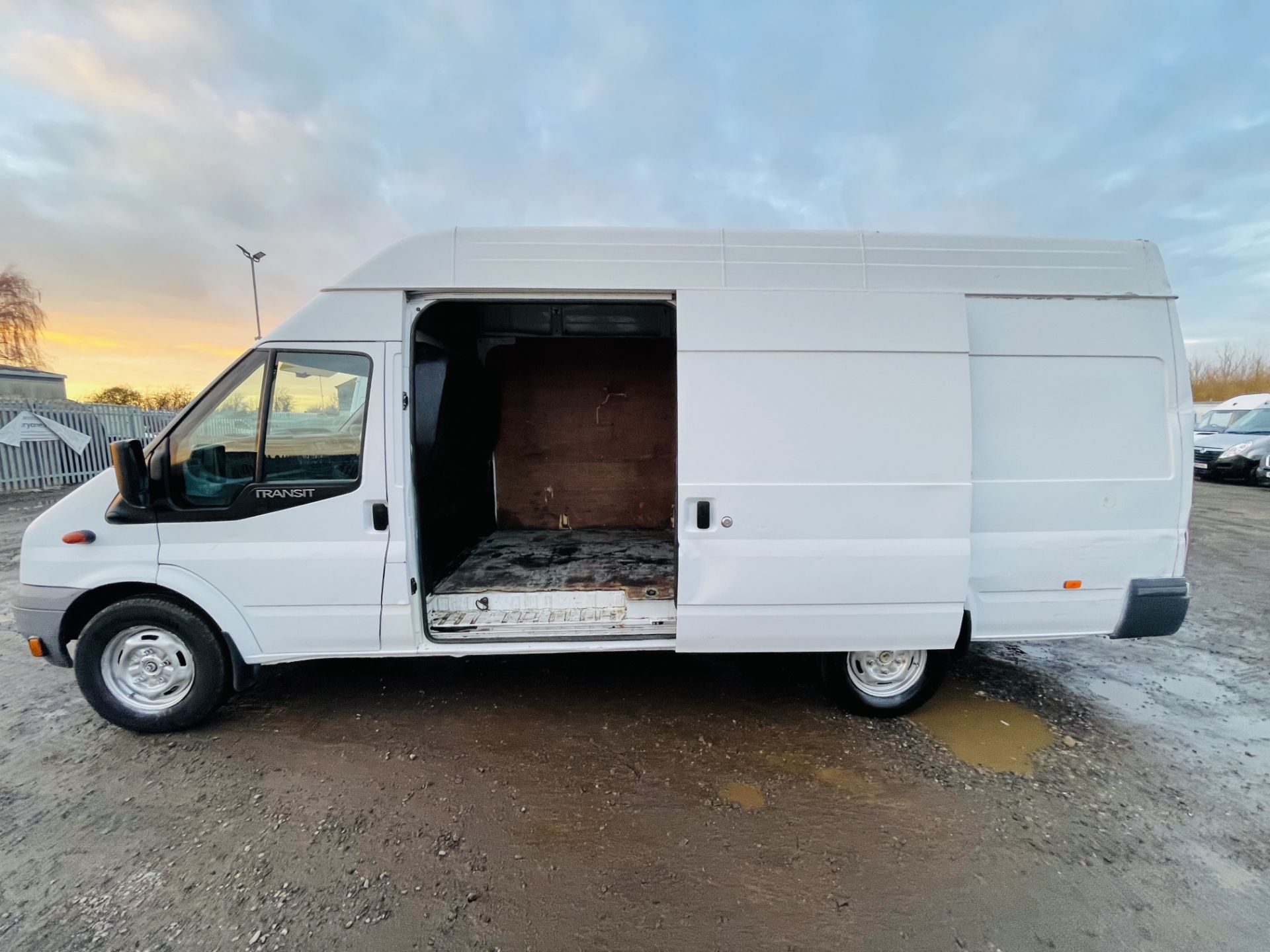 ** ON SALE ** Ford Transit 125 2.2 TDCI T350 Jumbo RWD L4 H3 2013 '63 Reg' Panel Van - - Image 13 of 20