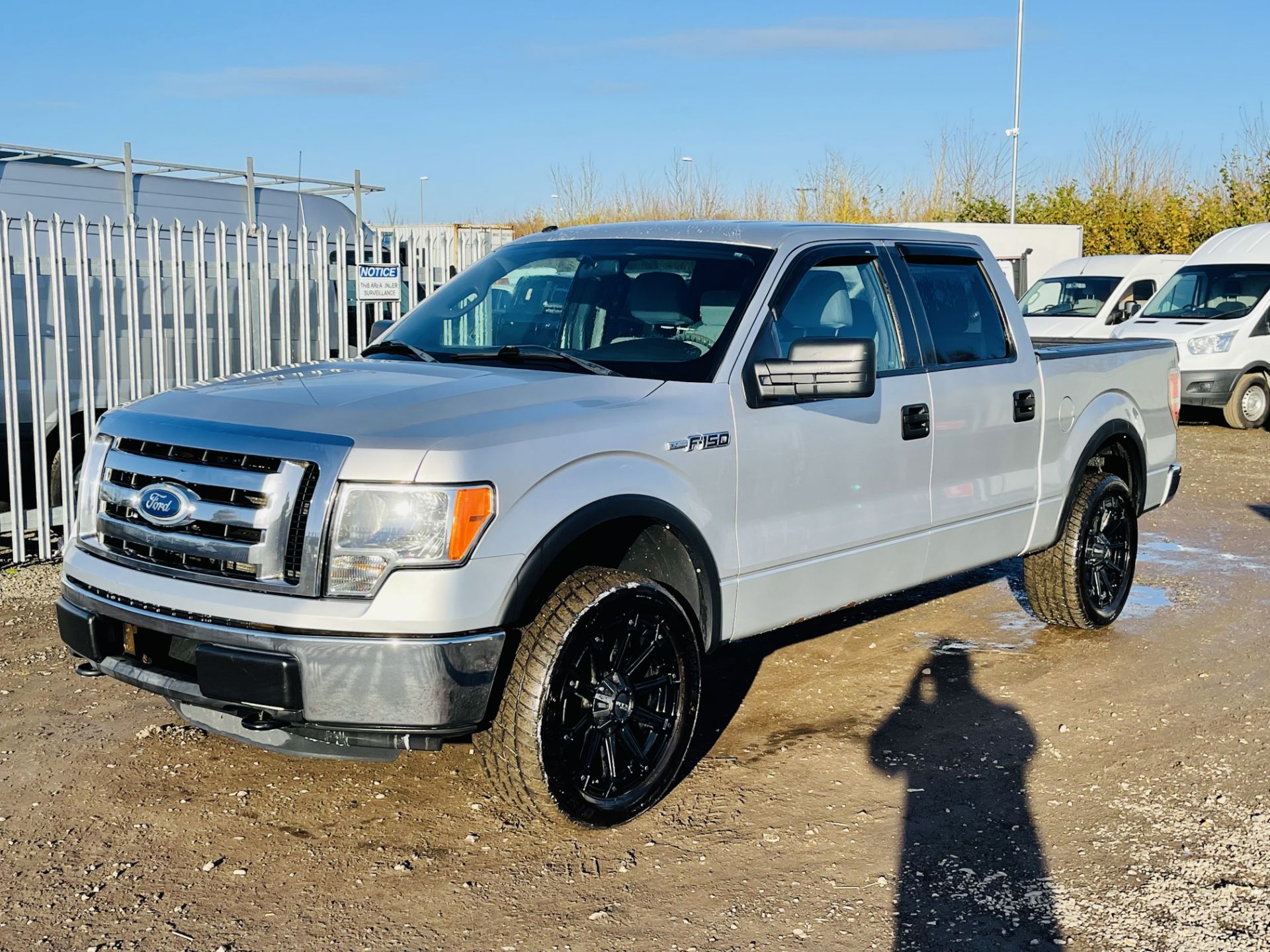 Ford F-150 5.0L V8 XLT Edition 4WD Super-Crew '2011 Year' A/C - Cruise Control - Chrome Pack - Image 4 of 23