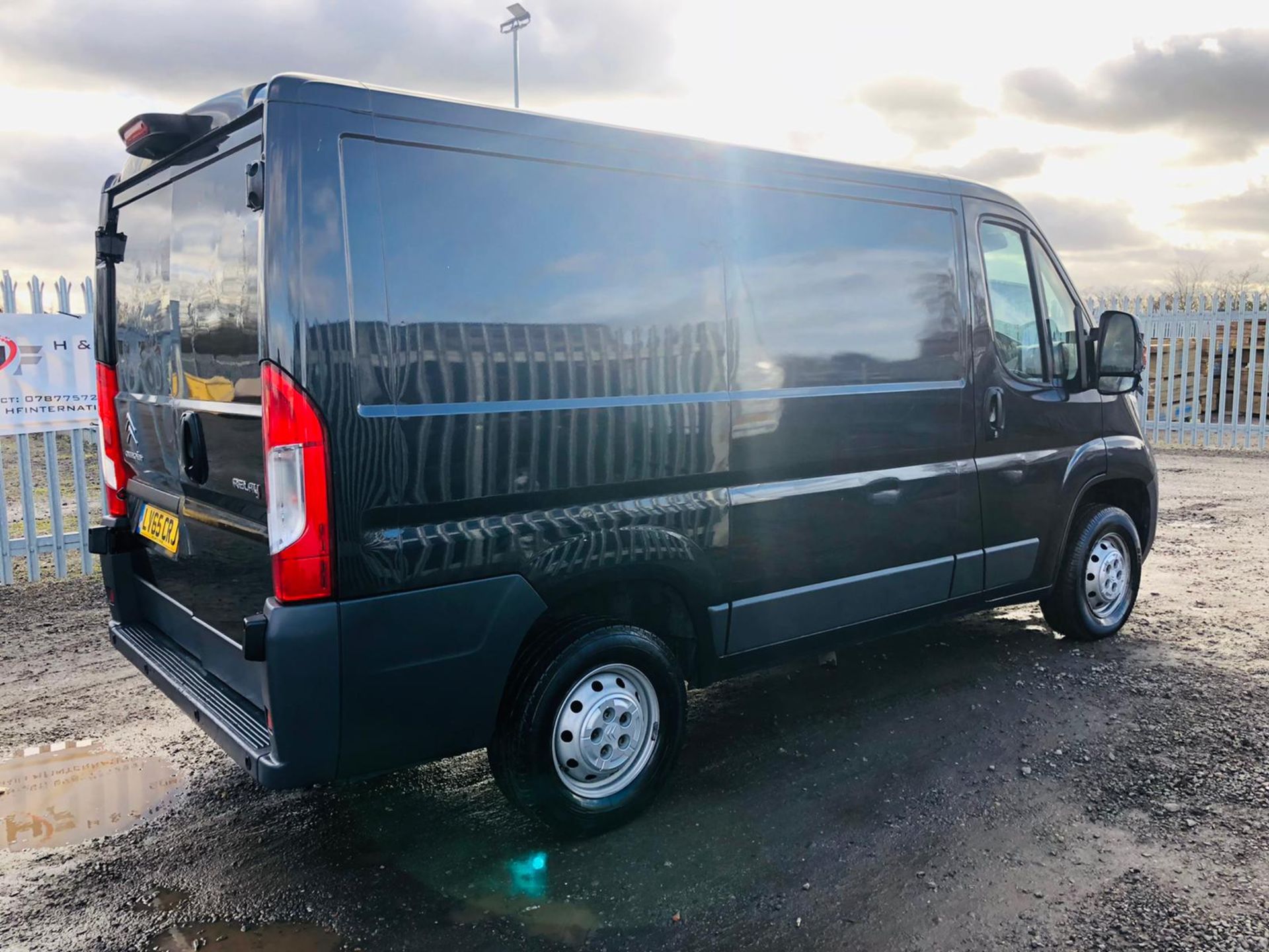 Citroen Relay 2.2 HDI Enterprise L1 H1 2015 '65 Reg' Air Con - ** Low Miles ** Only Done 65k - Image 10 of 21