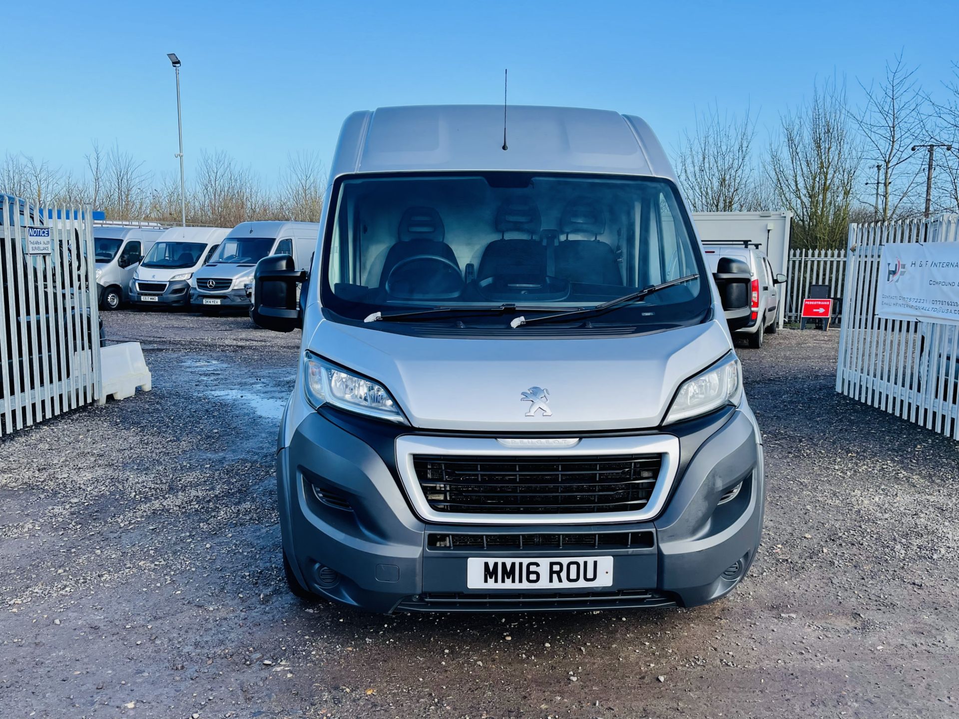 Peugeot Boxer 2.2 HDI Professional L4 H2 2016 '16 Reg' Sat Nav - Air Con - Metallic Silver - Image 3 of 24