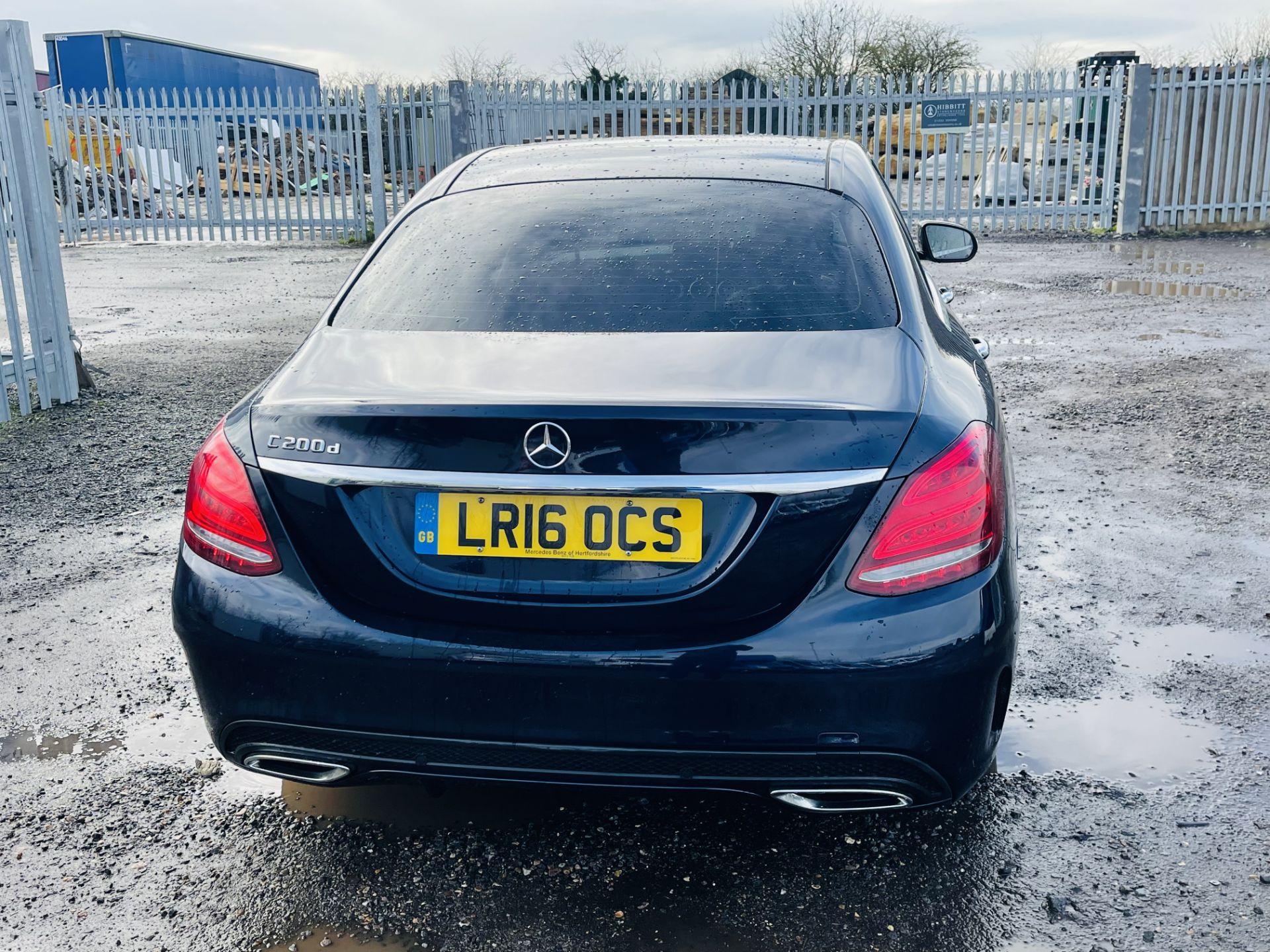 Mercedes Benz C200 AMG Line Premium 7G Auto 2016 '16 Reg' Sat Nav - ULEZ Compliant - Panoramic Roof - Image 11 of 44