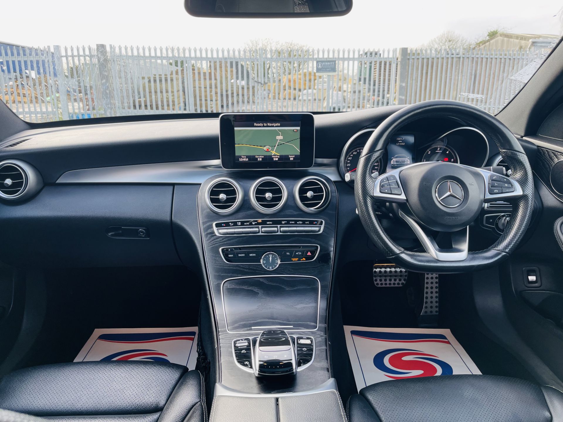 Mercedes Benz C200 AMG Line Premium 7G Auto 2016 '16 Reg' Sat Nav - ULEZ Compliant - Panoramic Roof - Image 27 of 44