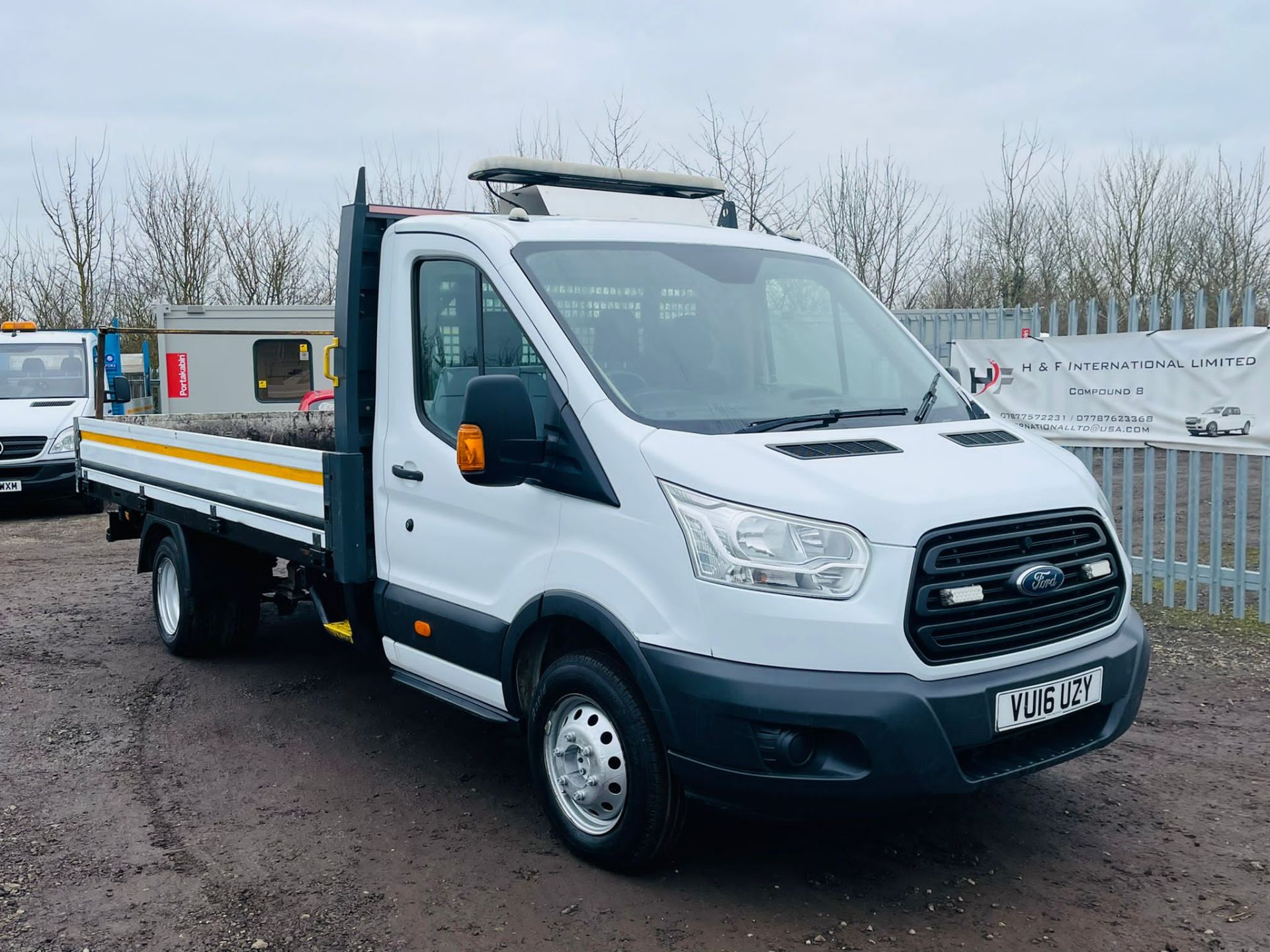 Ford Transit 2.2 TDCI 125 RWD TRW - L4 - Alloy Dropside 2016 '16 Reg' - Twin Rear Axle