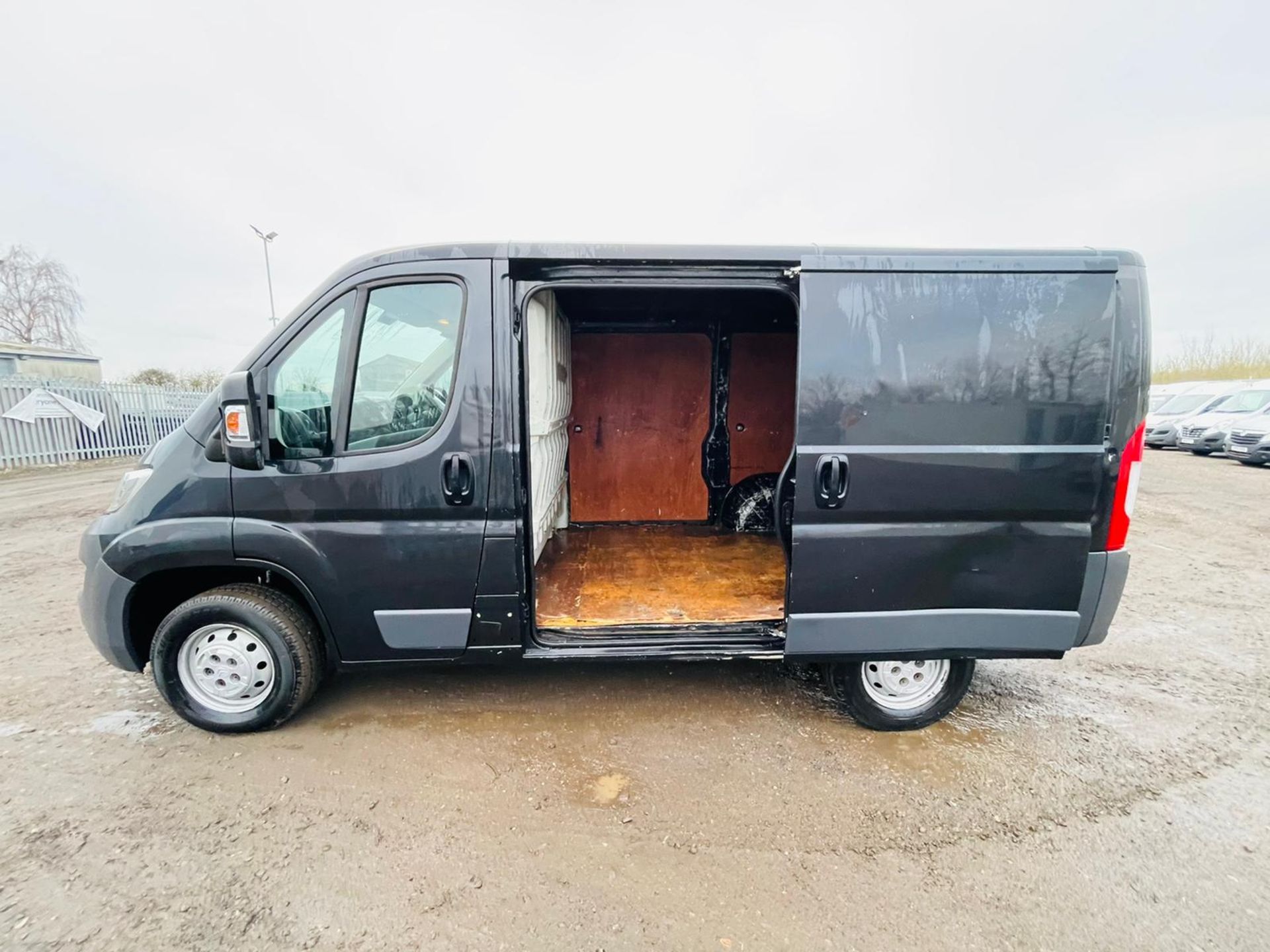 Citroen Relay 2.2 HDI Enterprise L1 H1 2015 '15 Reg' Air Con - ** Low Miles ** Only done 65K - Image 14 of 23